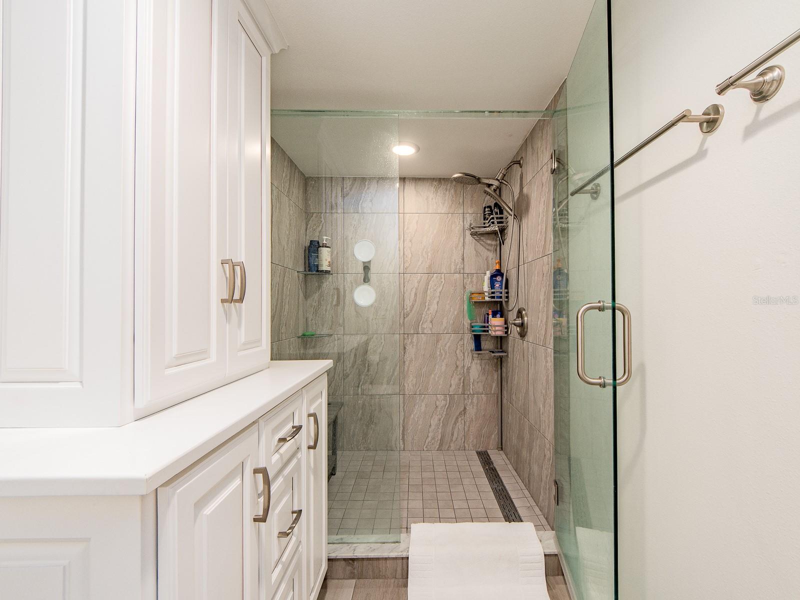 240 SAND KEY ESTATES DR #216 — photo 21