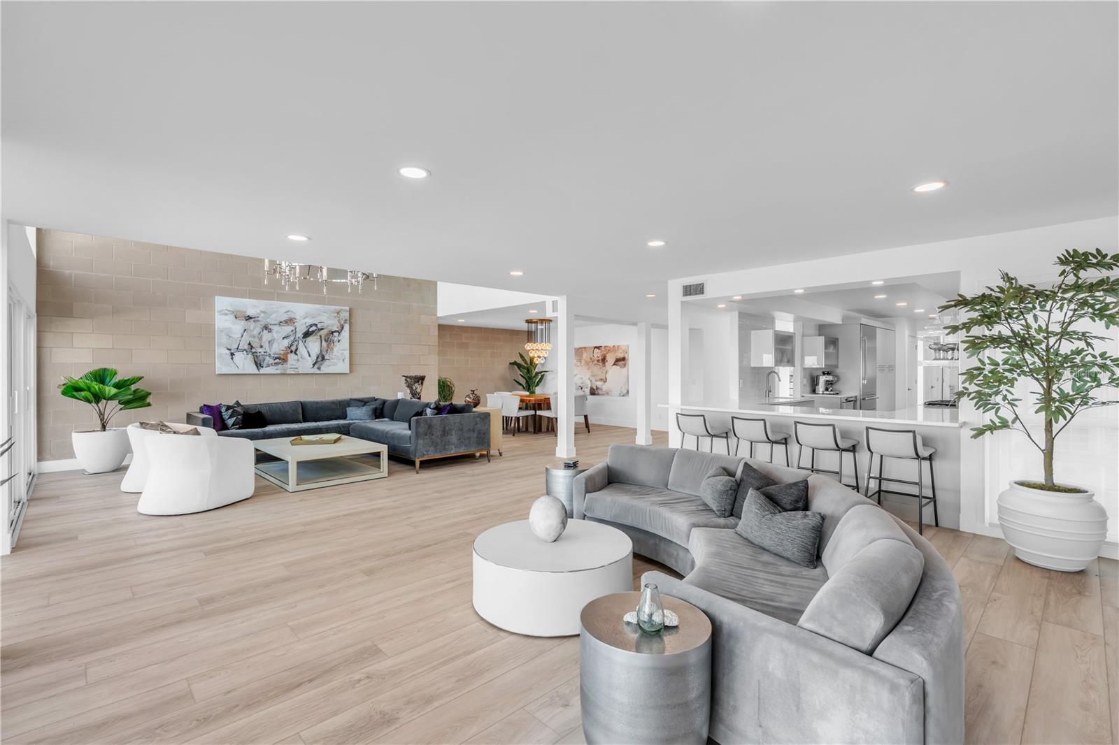 701 TYLER DR — photo 11