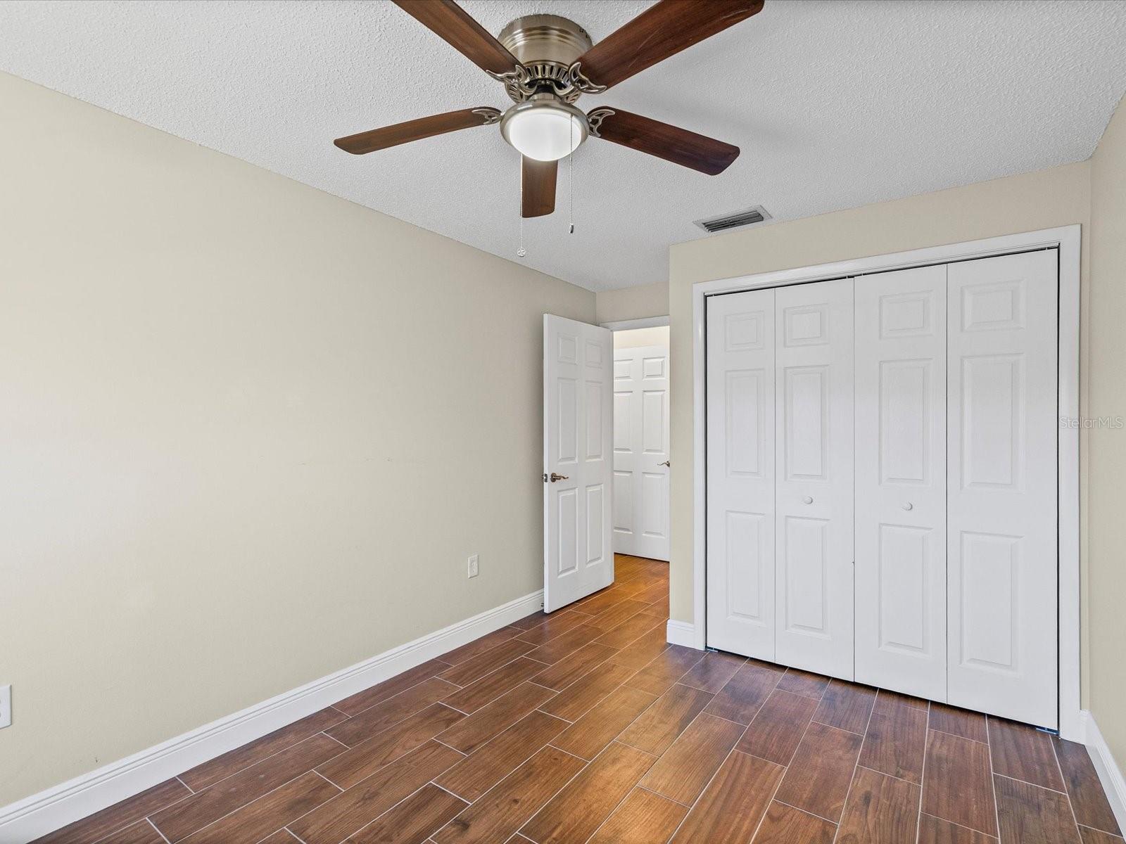 6037 CHESHAM DR #7 — photo 19