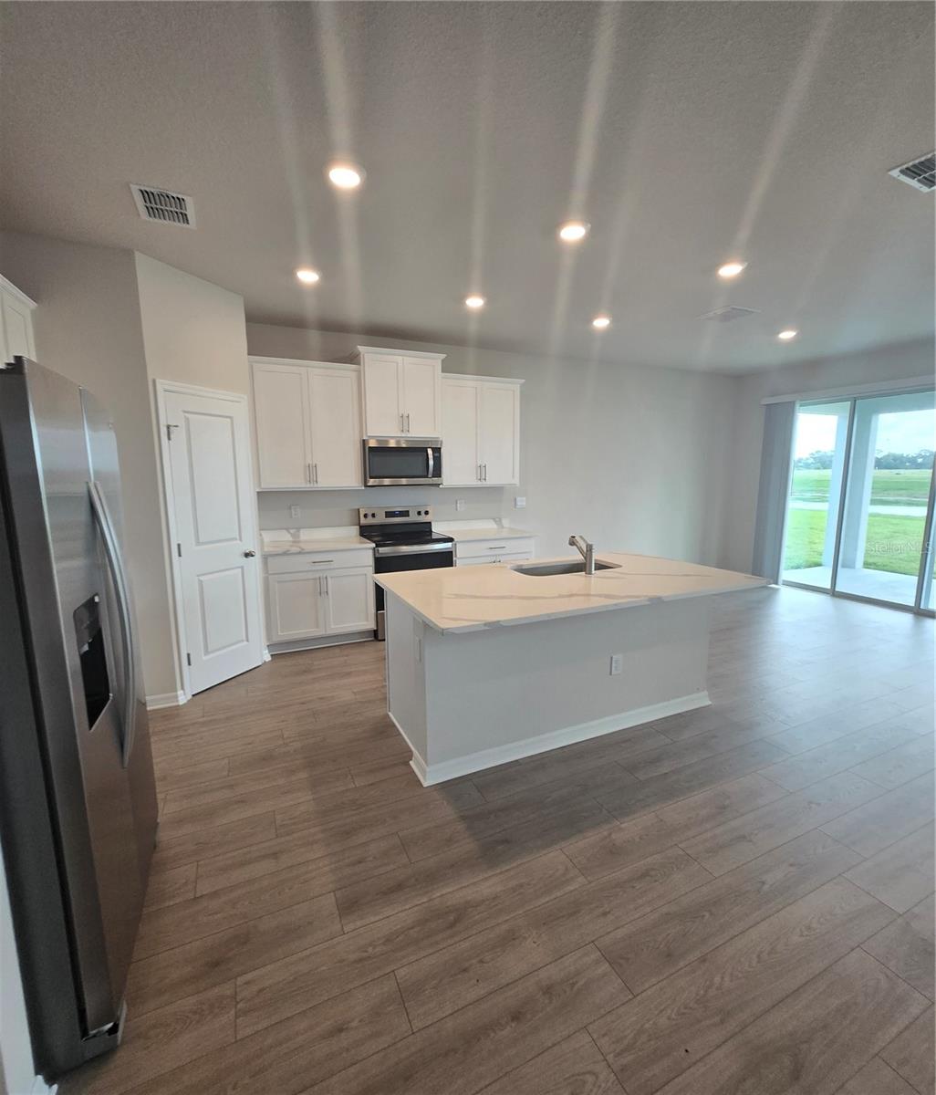 9431 BELLA MAR TRL — photo 3