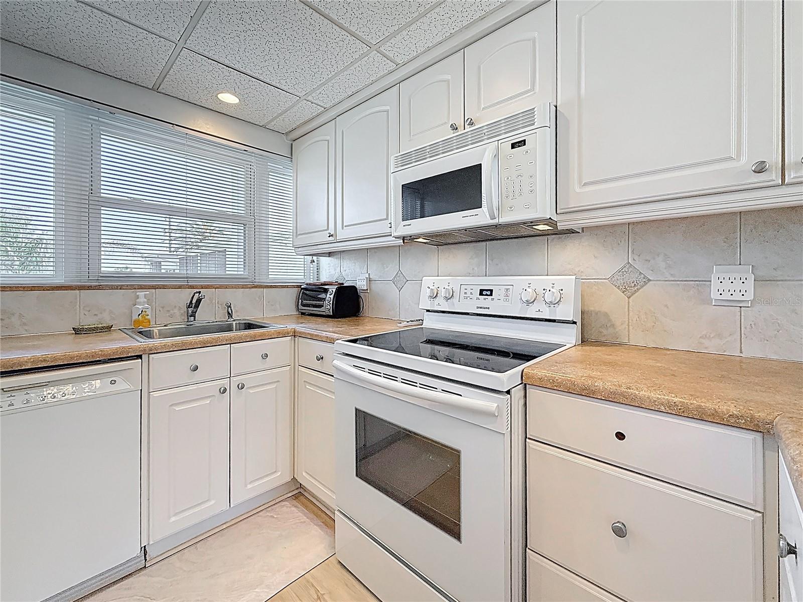7050 SUNSET WAY #22 — photo 11