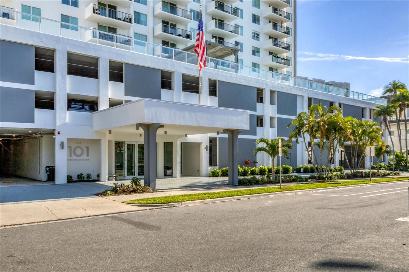 101 S GULFSTREAM AVE #15E — photo 2