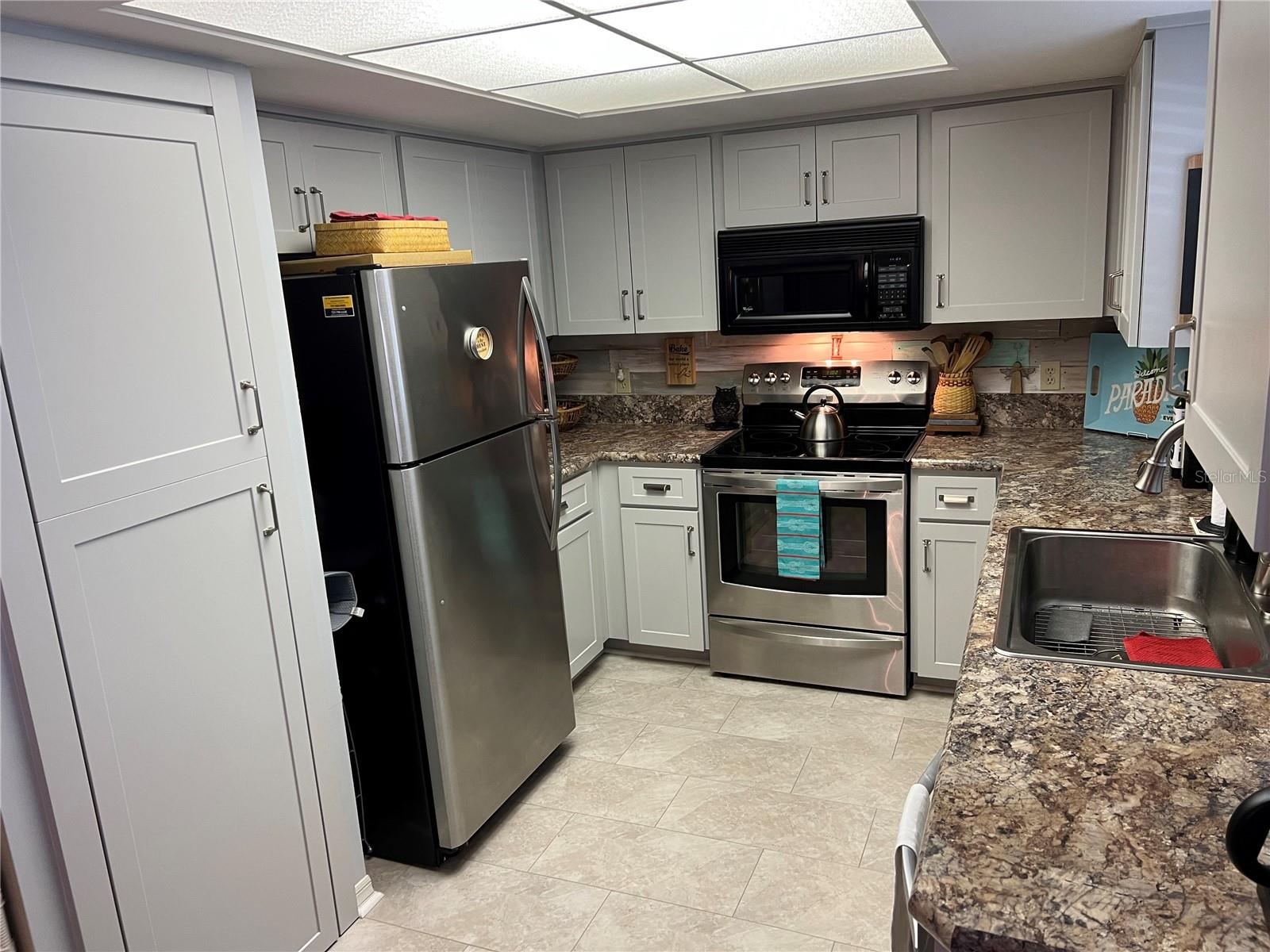 2210 UTOPIAN DR E #214 — photo 5