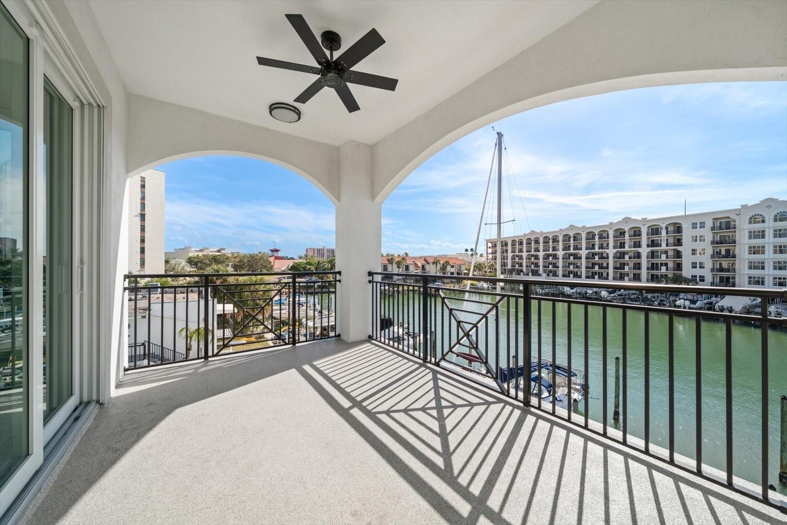 211 DOLPHIN PT #301 — photo 4