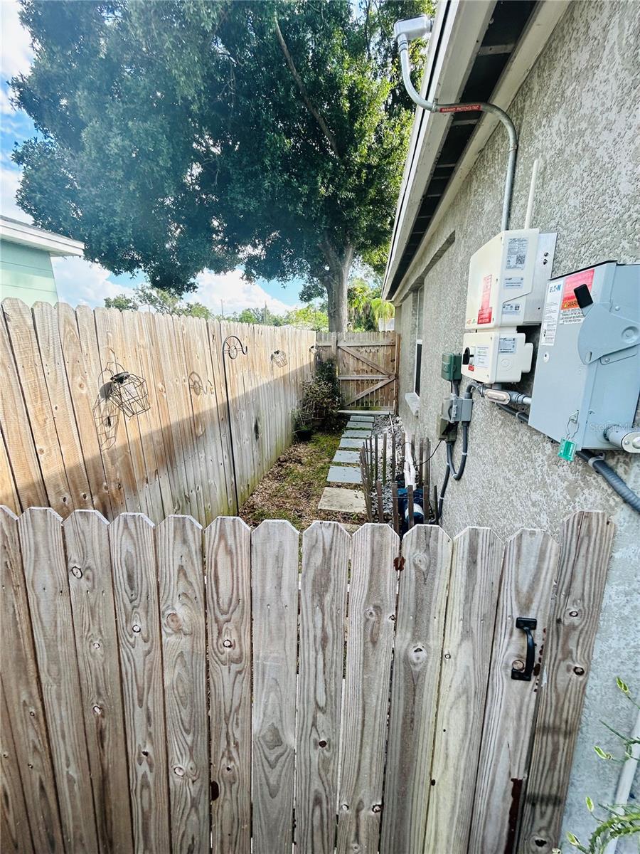 4611 14TH AVE S — photo 23