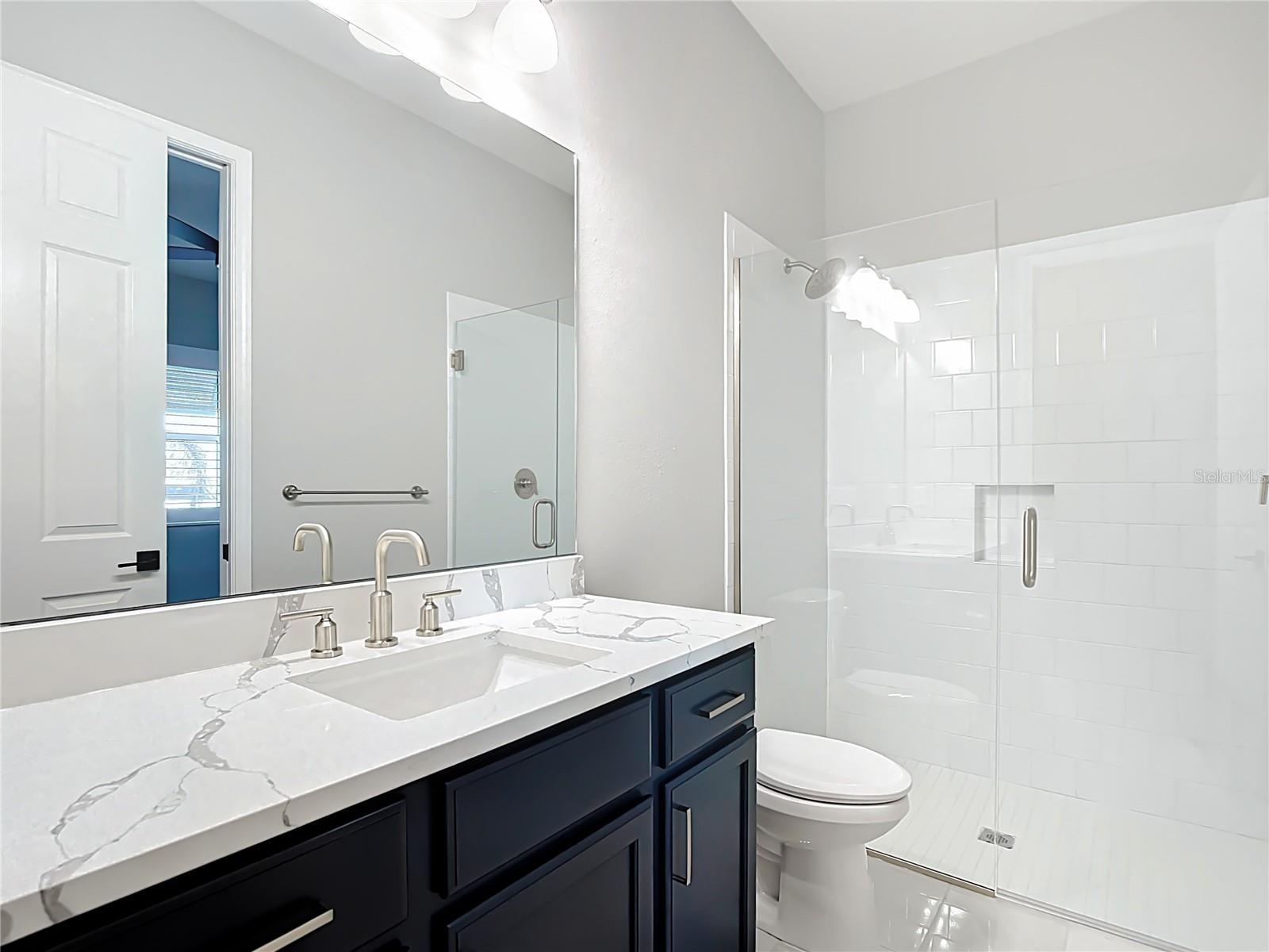 3586 RECURVE CIR — photo 38