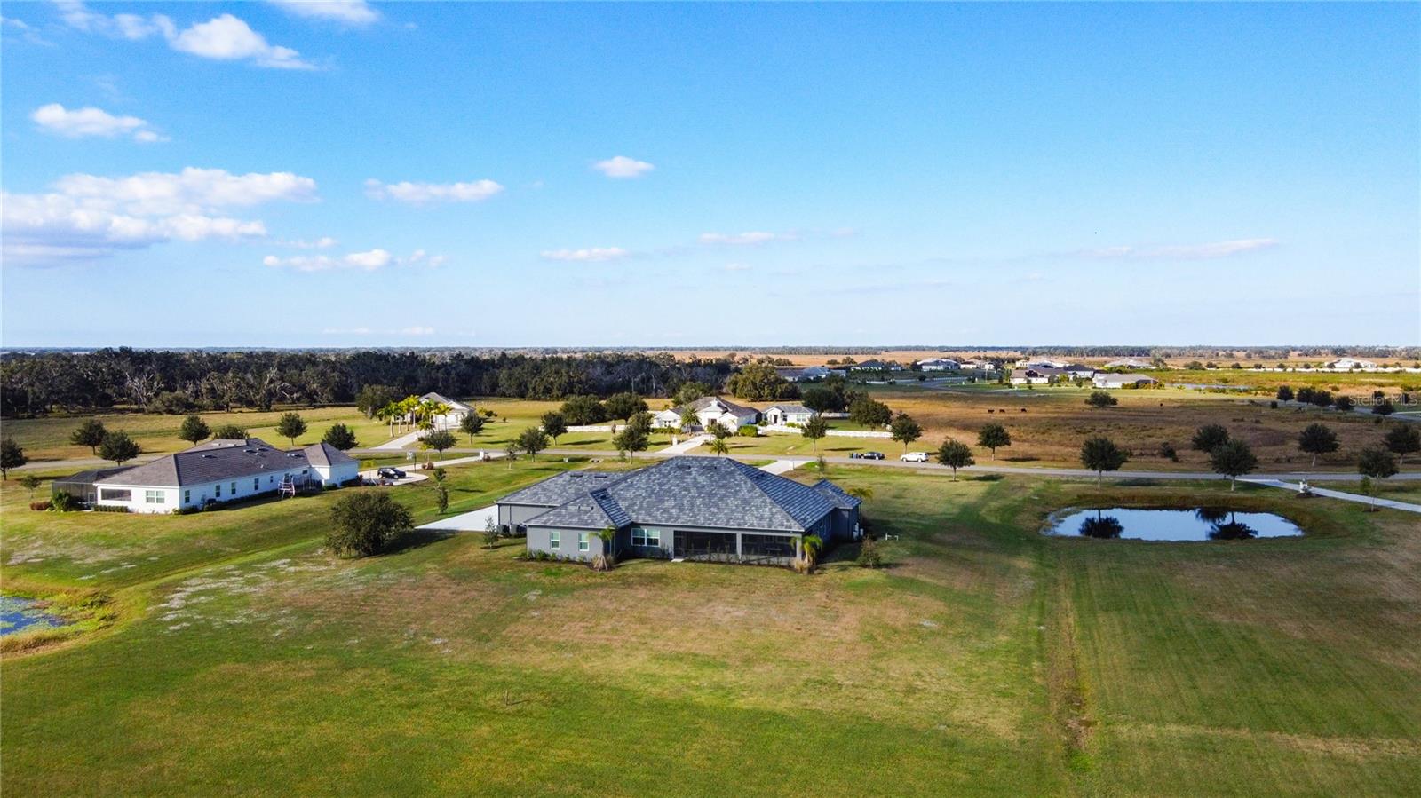 3586 RECURVE CIR — photo 62