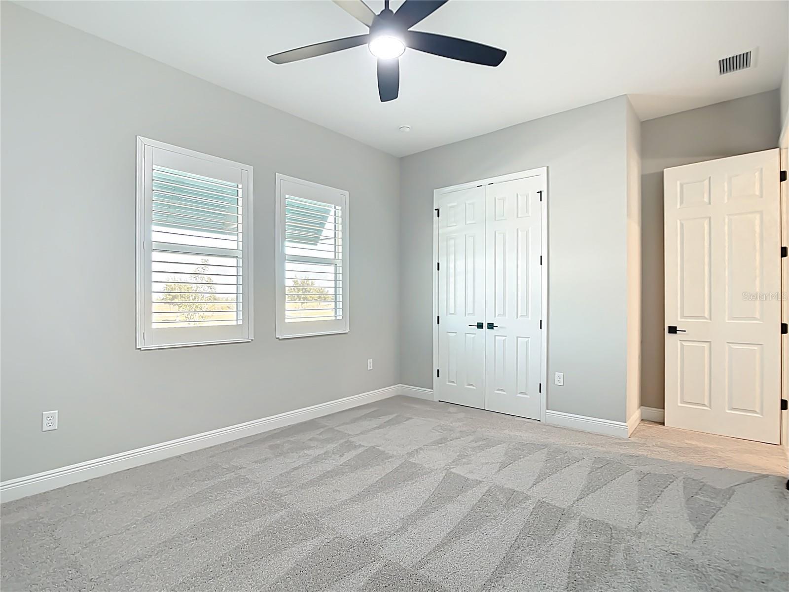 3586 RECURVE CIR — photo 37
