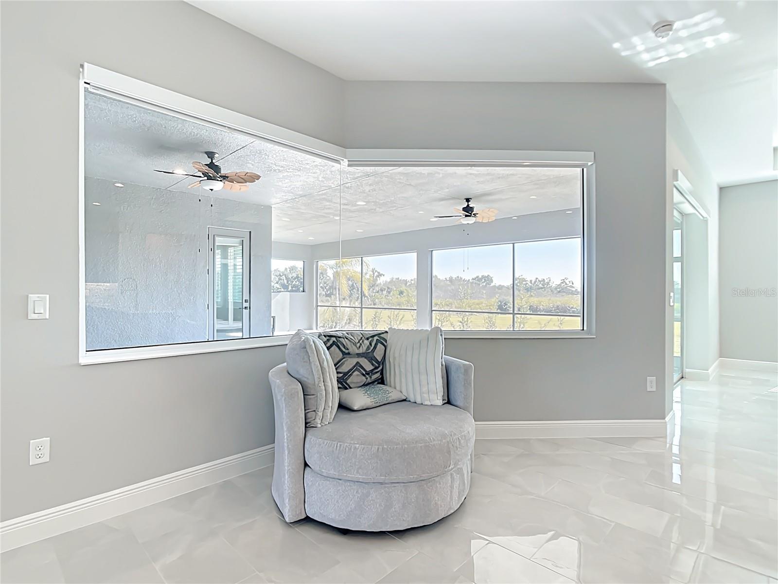 3586 RECURVE CIR — photo 19