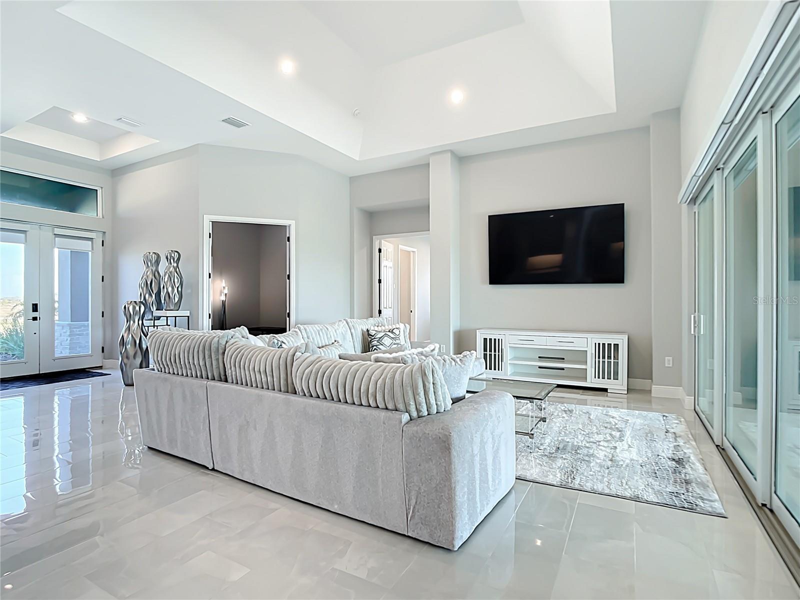 3586 RECURVE CIR — photo 7