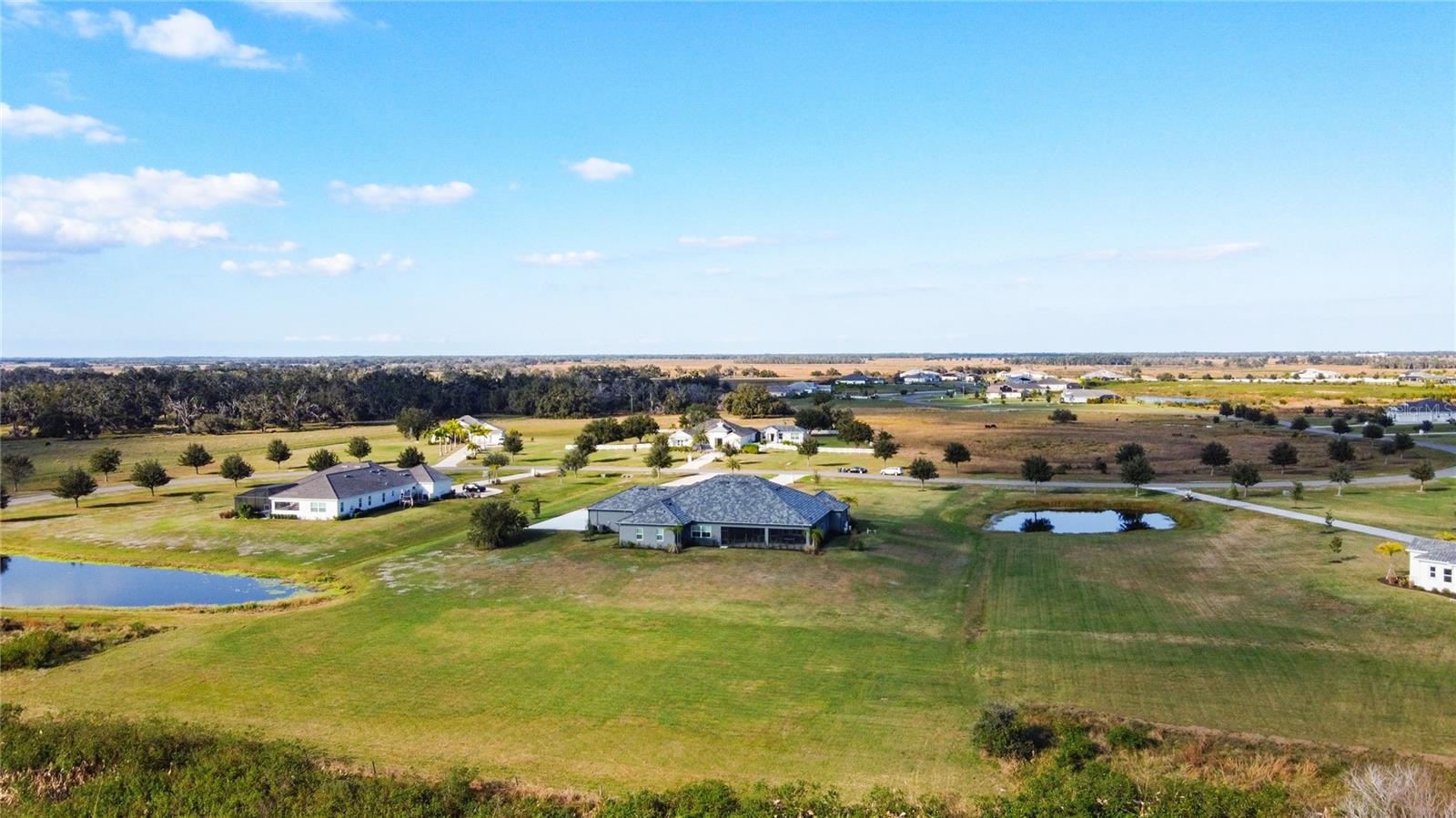 3586 RECURVE CIR — photo 63
