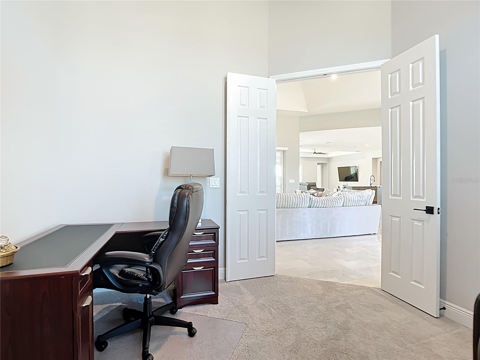 3586 RECURVE CIR — photo 34