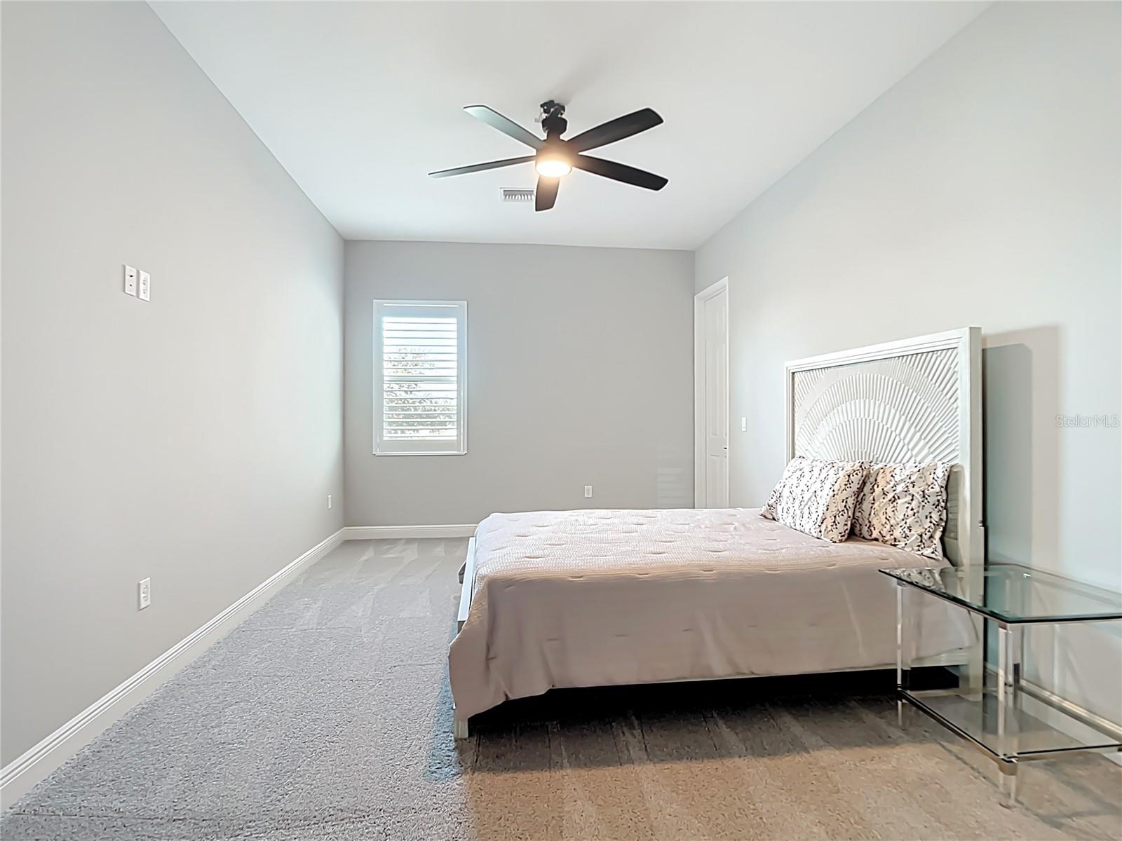 3586 RECURVE CIR — photo 39