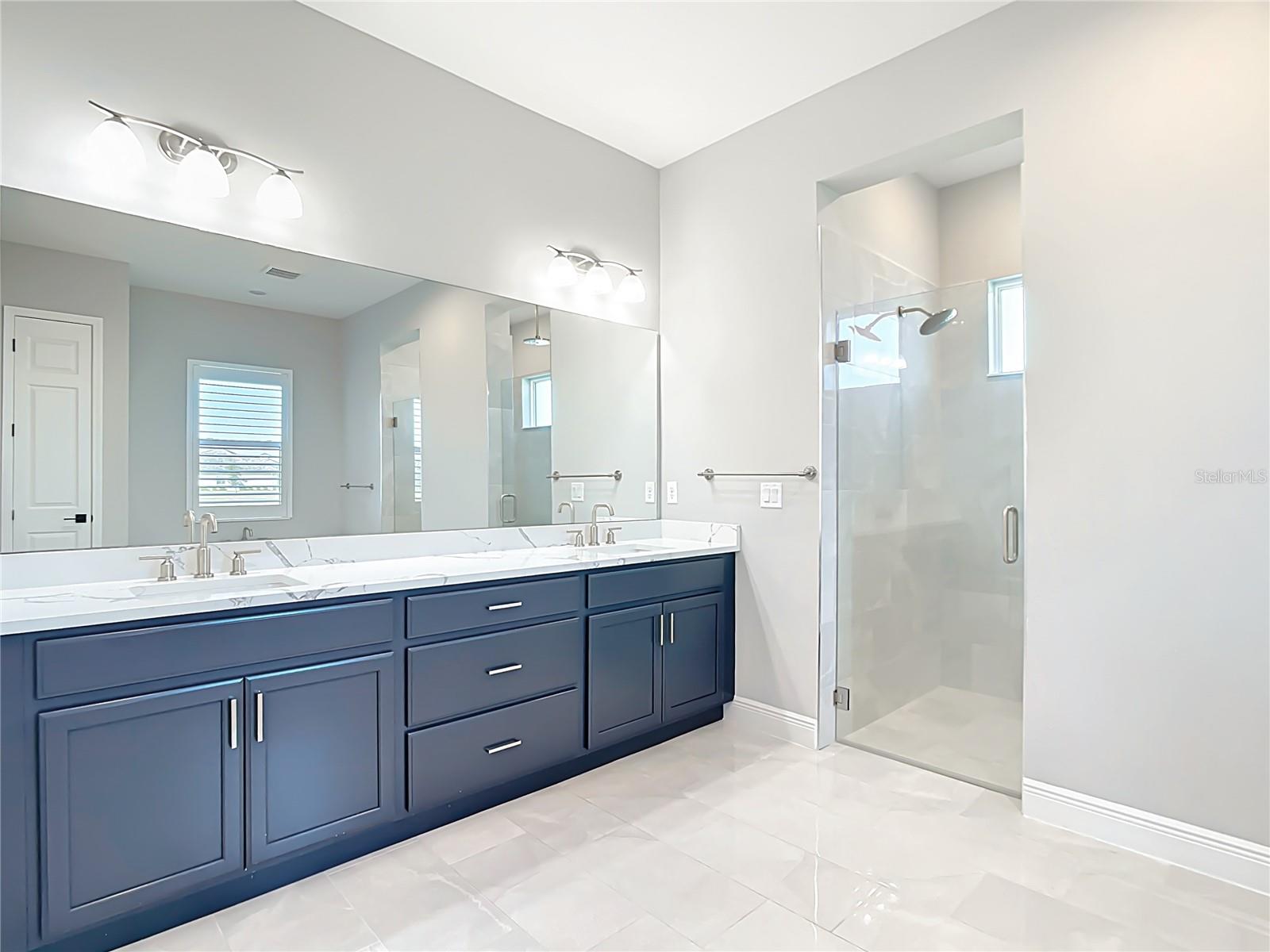 3586 RECURVE CIR — photo 5