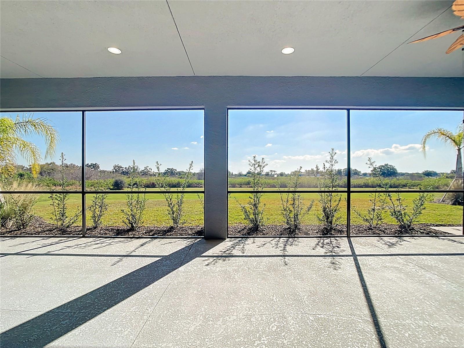 3586 RECURVE CIR — photo 47