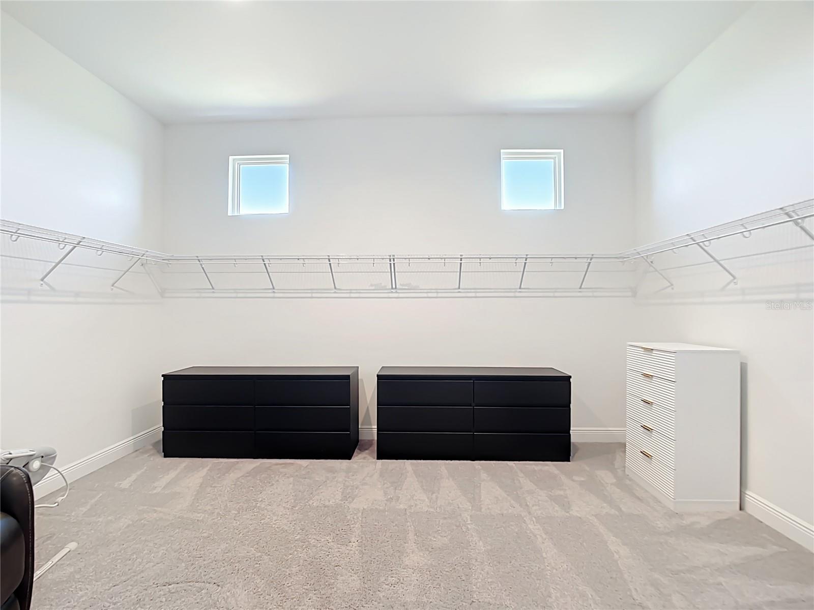 3586 RECURVE CIR — photo 27