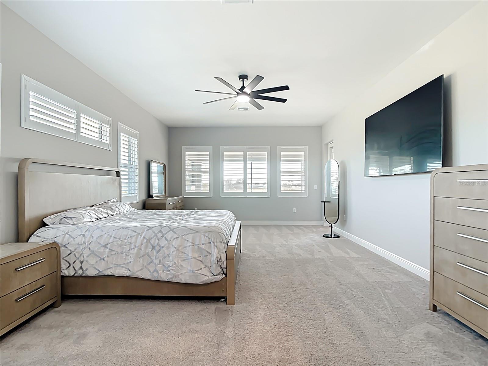 3586 RECURVE CIR — photo 25