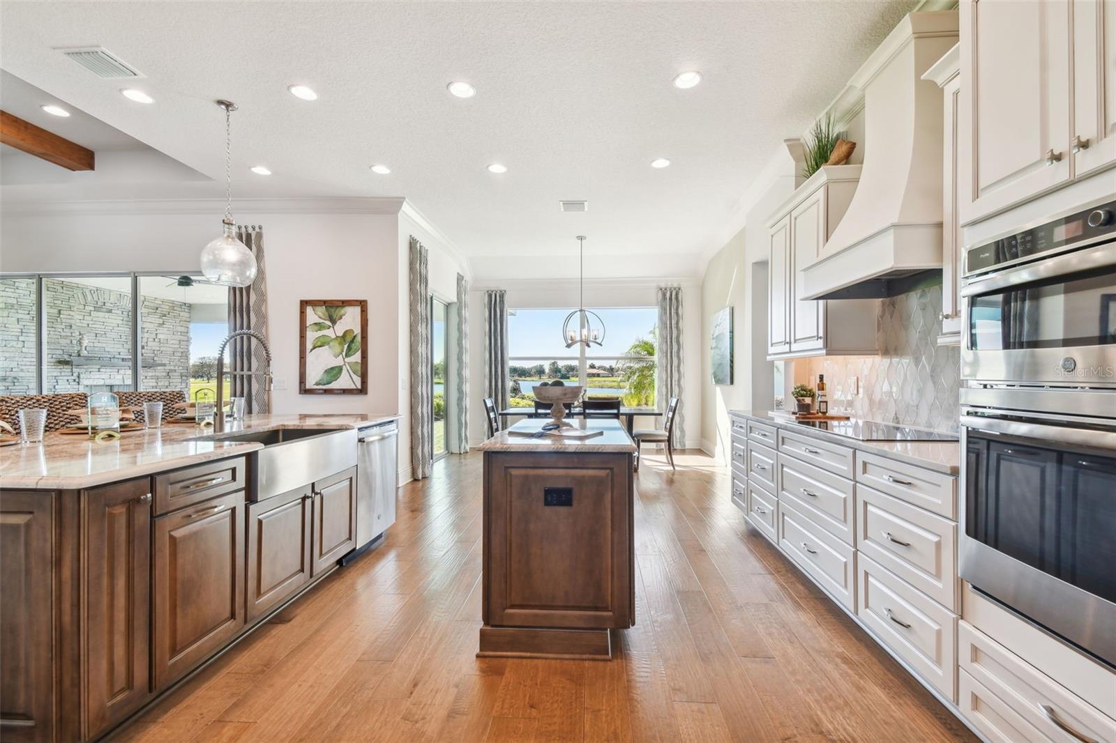 5333 LAKE VENICE DR — photo 11