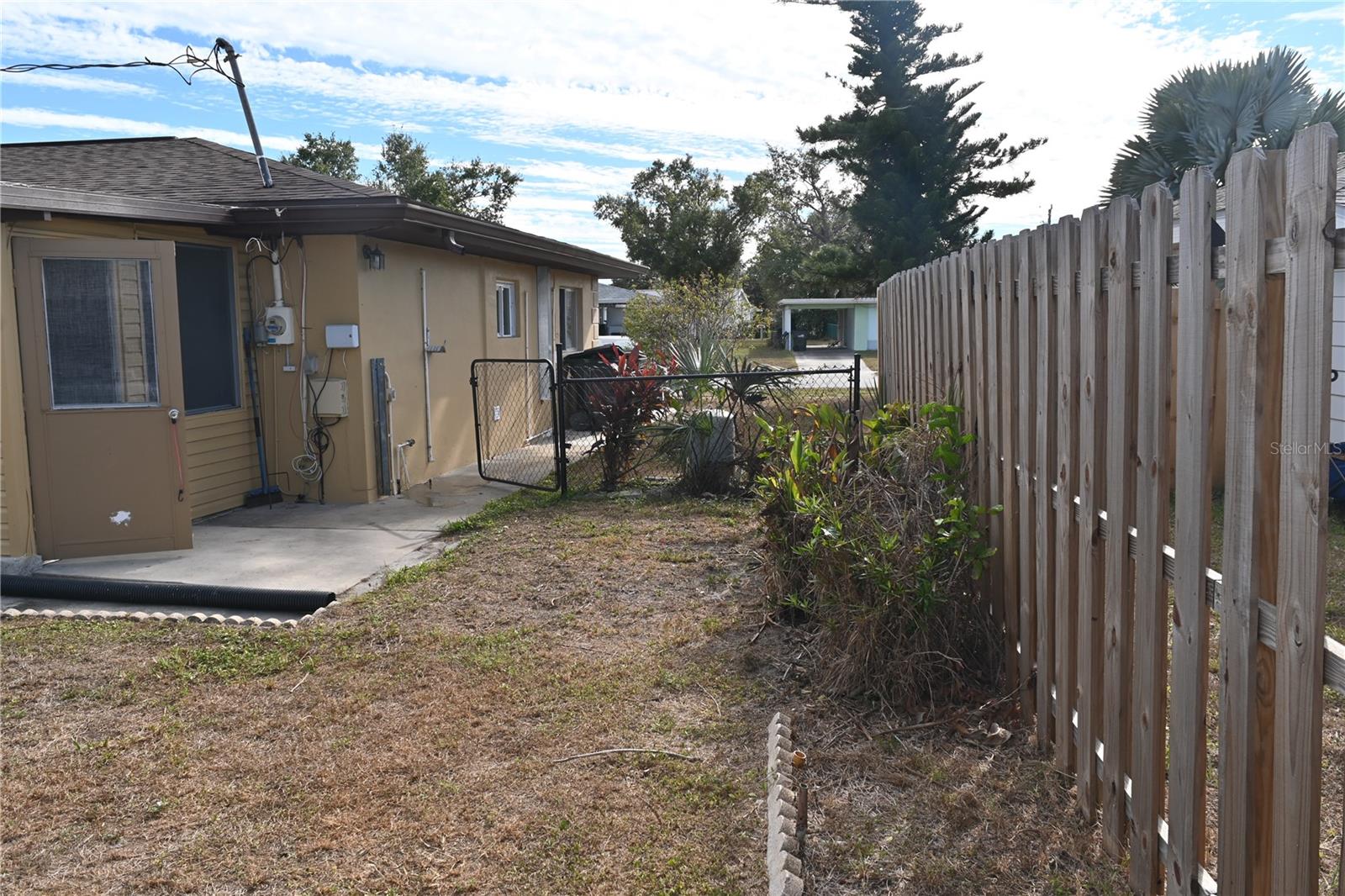8298 FAY AVE — photo 34