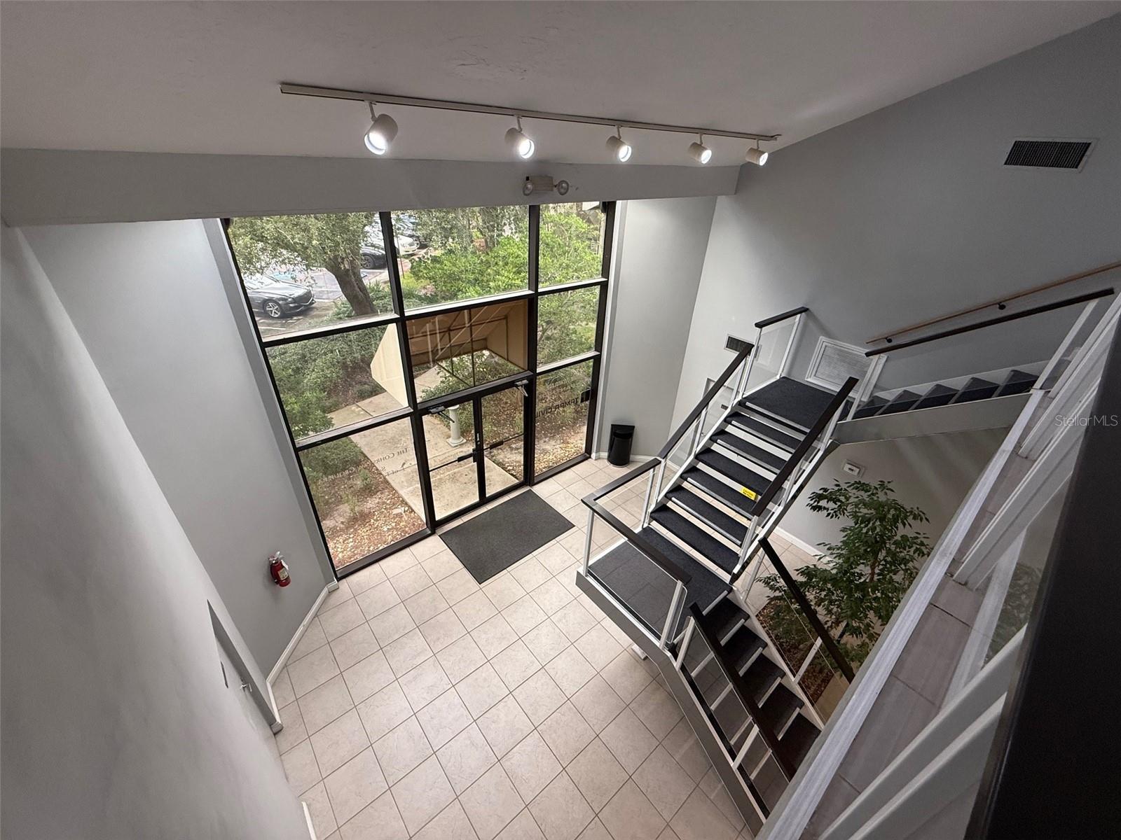 2841 EXECUTIVE DR #200 — photo 11