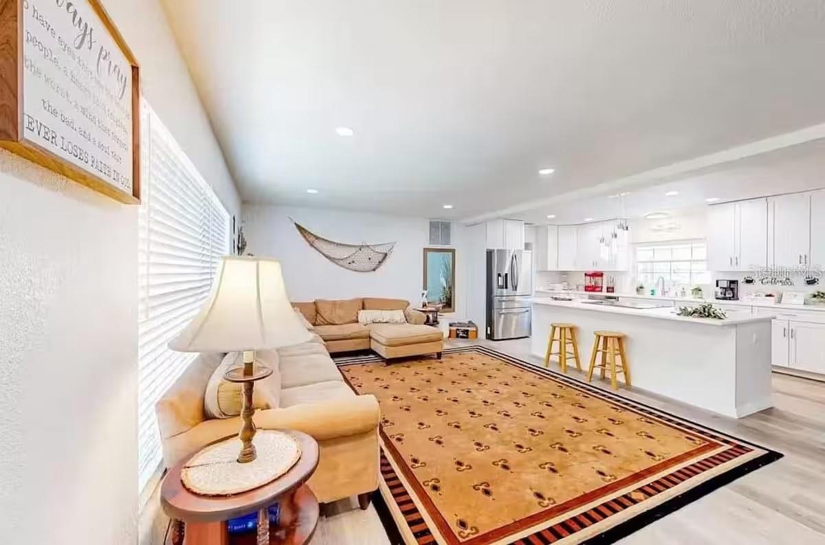 Home in CLEARWATER — photo 4