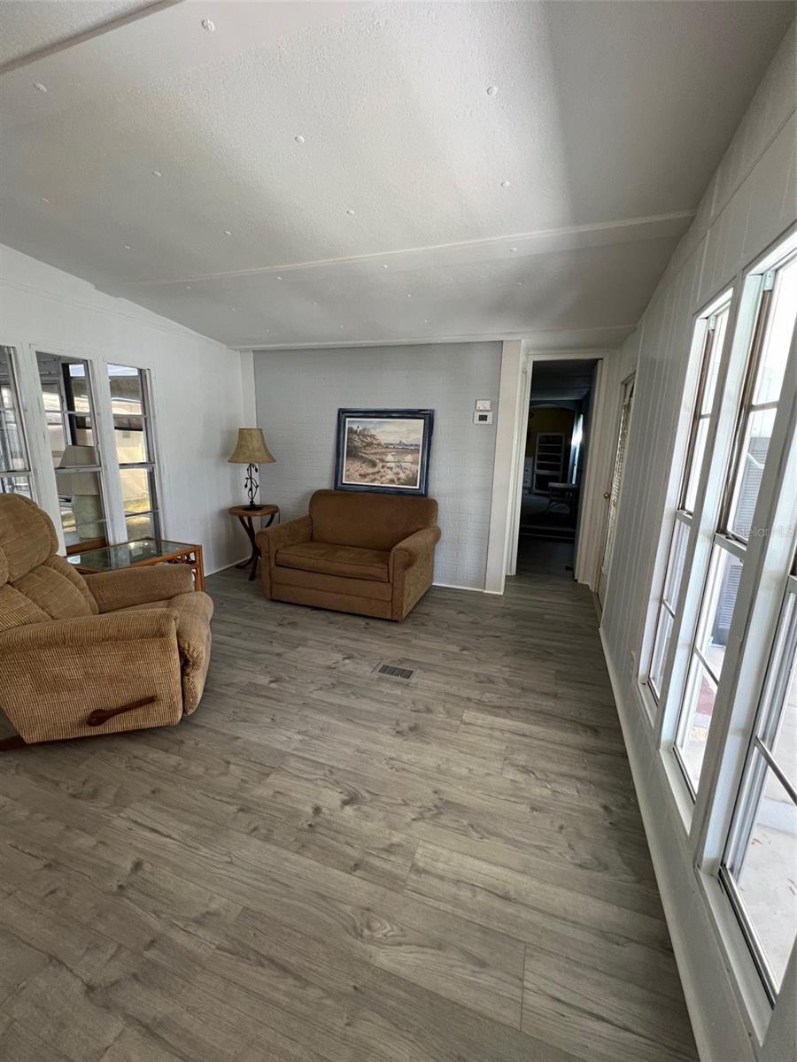 11 SHADY LN — photo 10