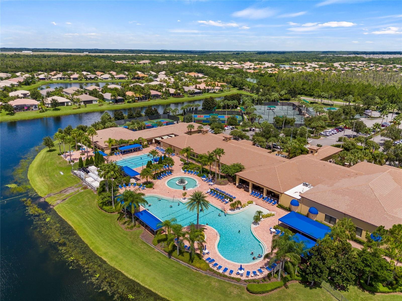 15767 CRYSTAL WATERS DR — photo 36