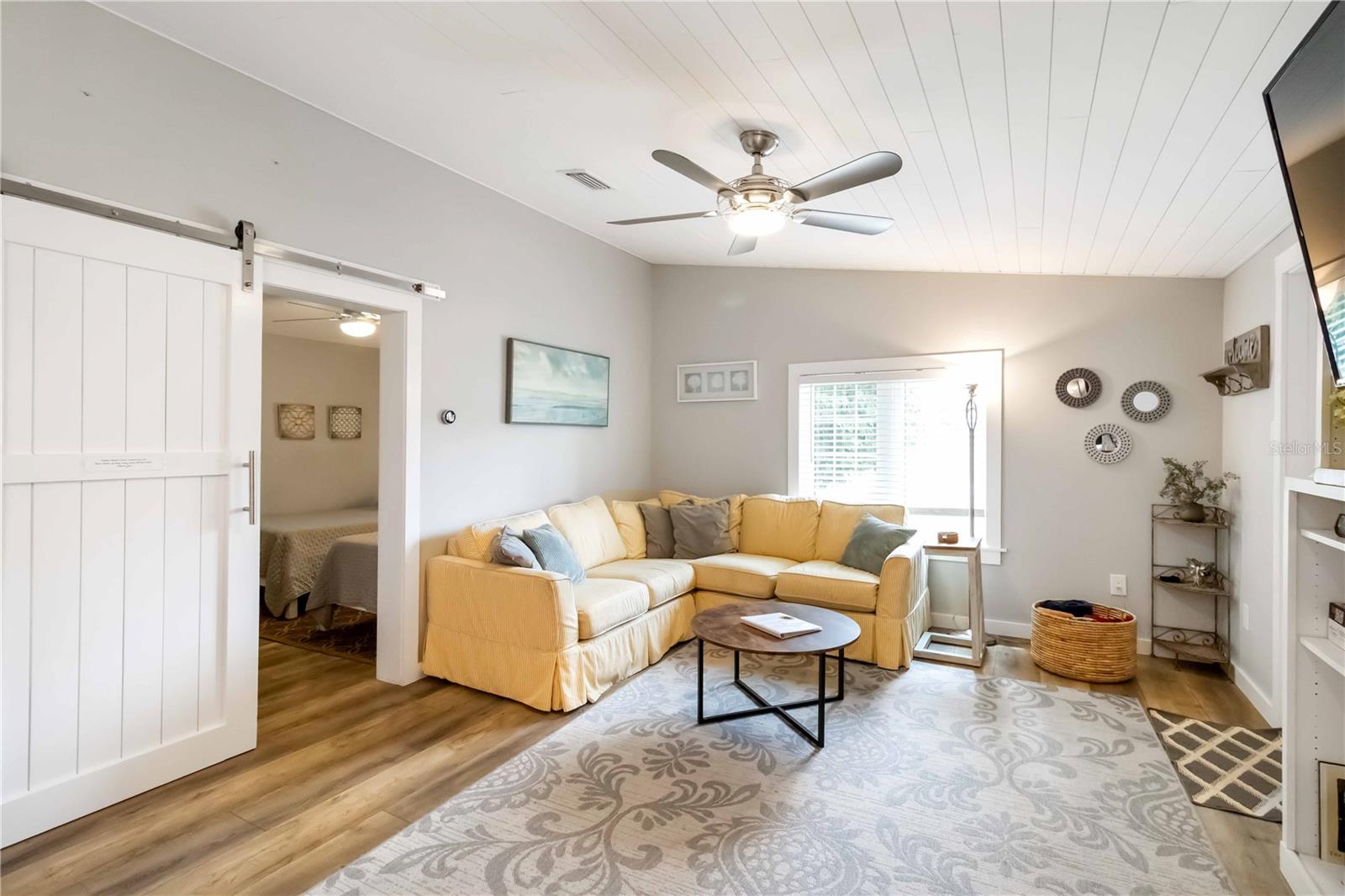 2537 ASHTON RD — photo 4
