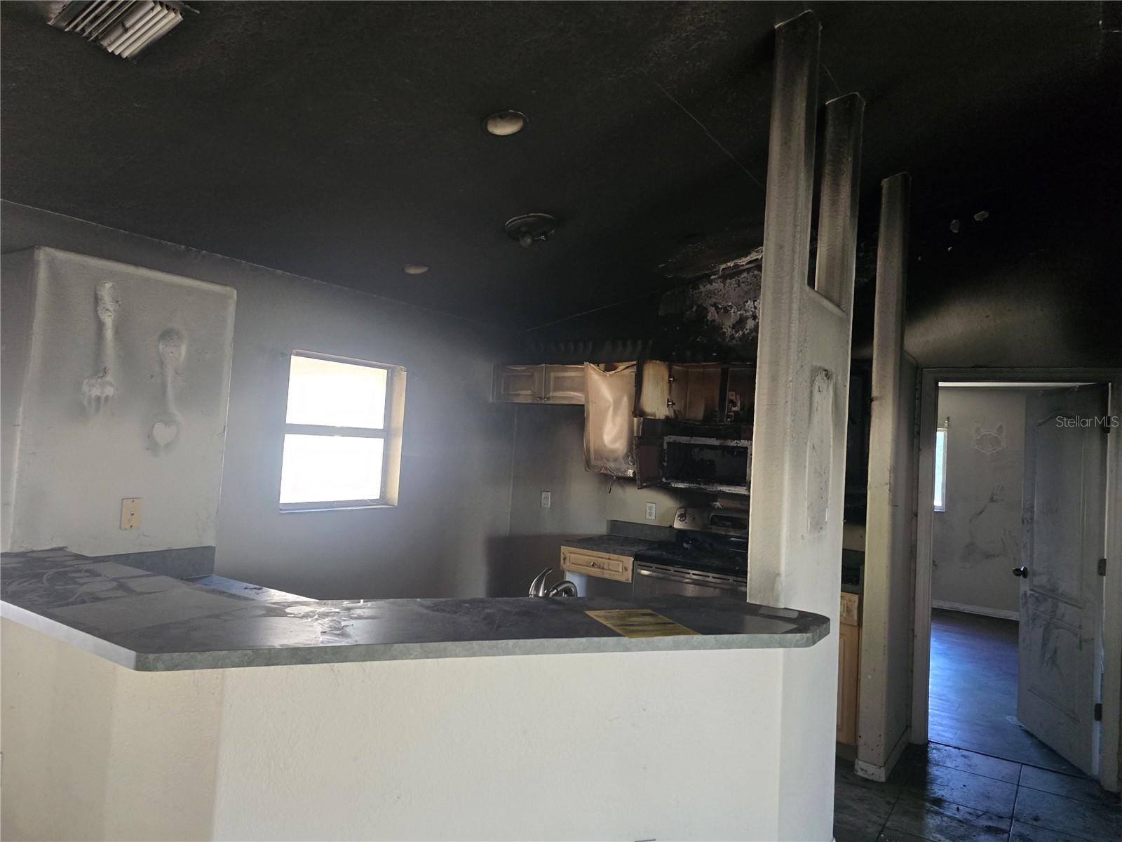 3828 TRENTON LN — photo 6