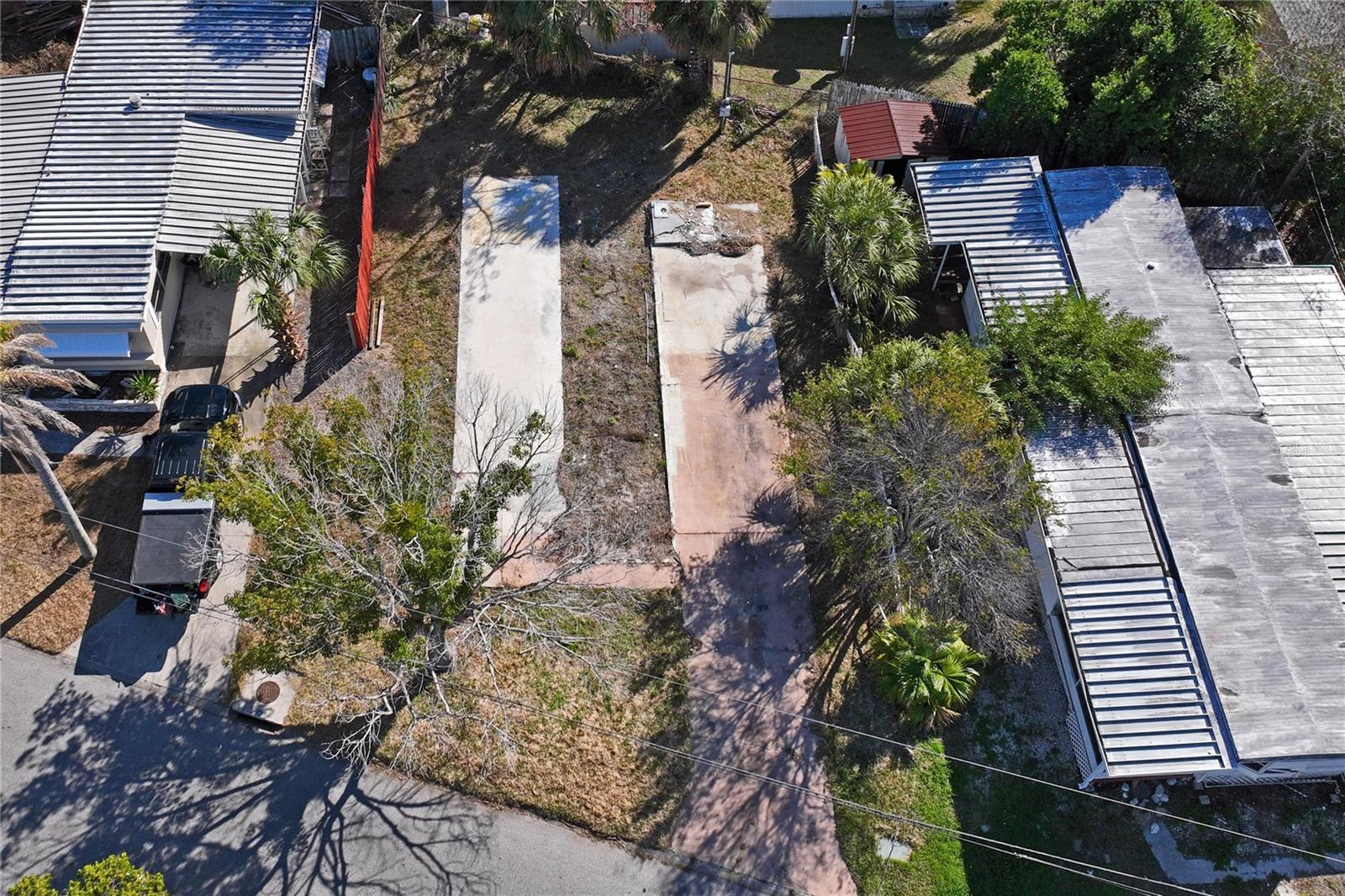 736 DRIFTWOOD LN — photo 6