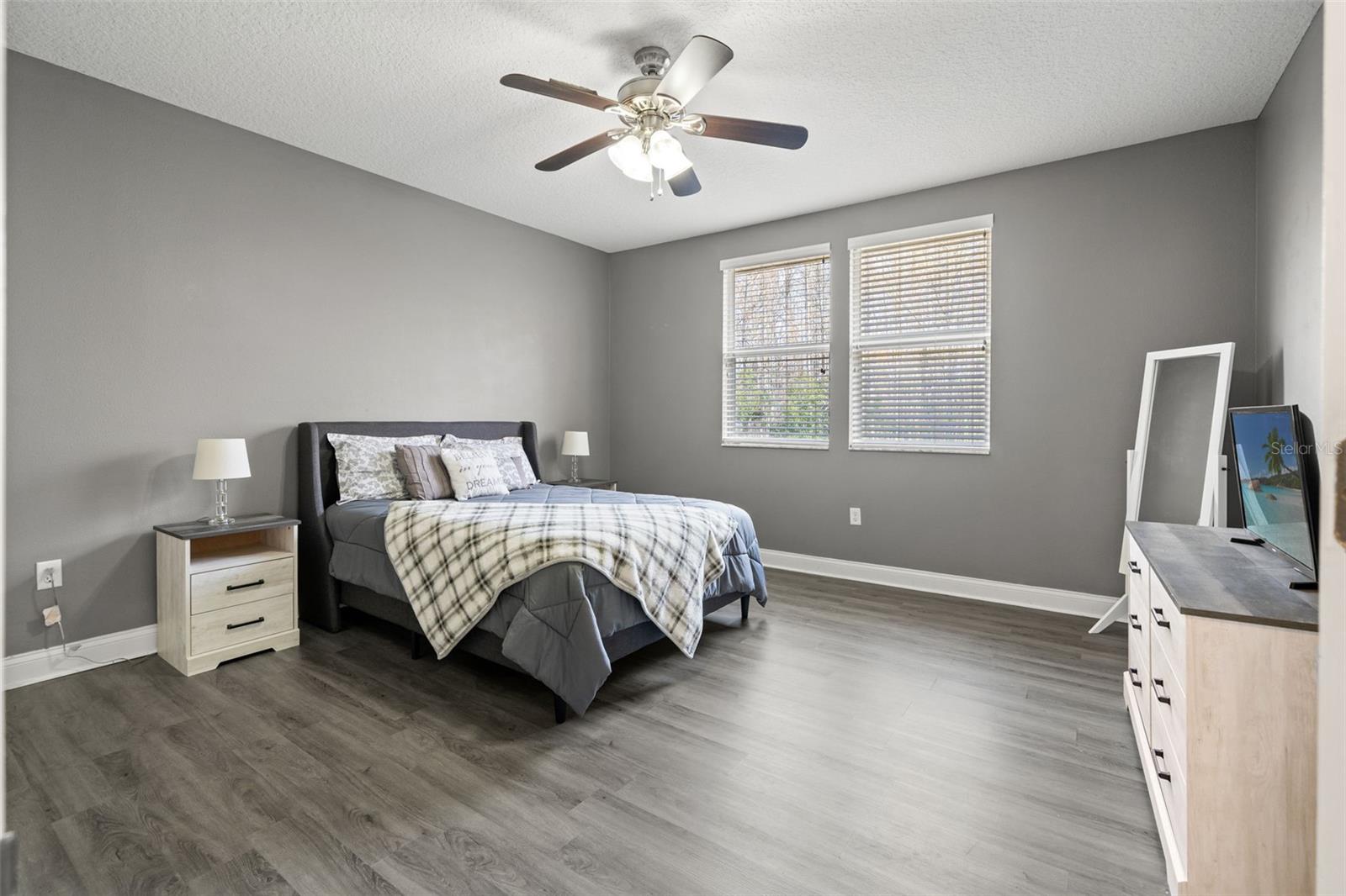 7305 GABERIA RD — photo 24