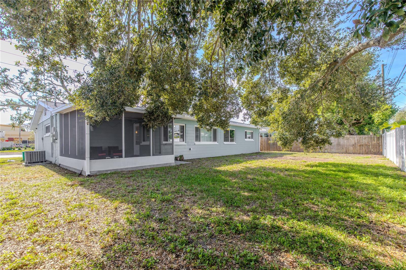 11615 PARK BLVD — photo 16