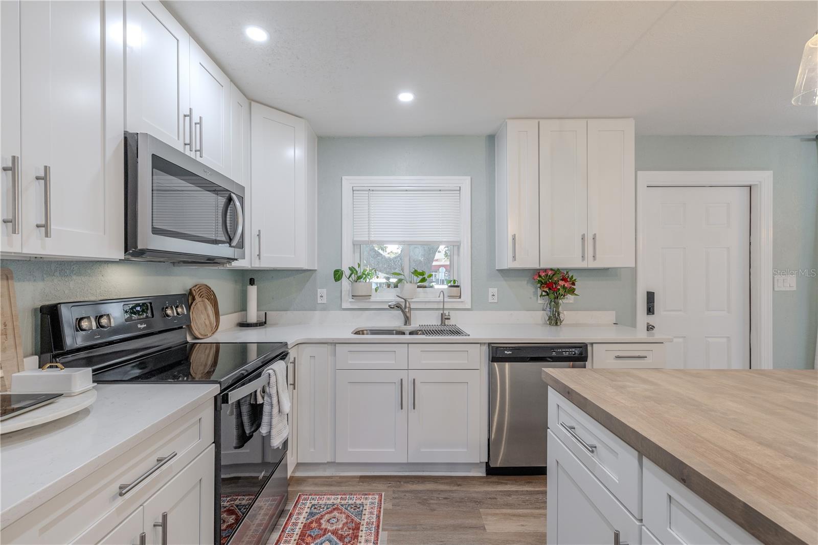 11615 PARK BLVD — photo 11