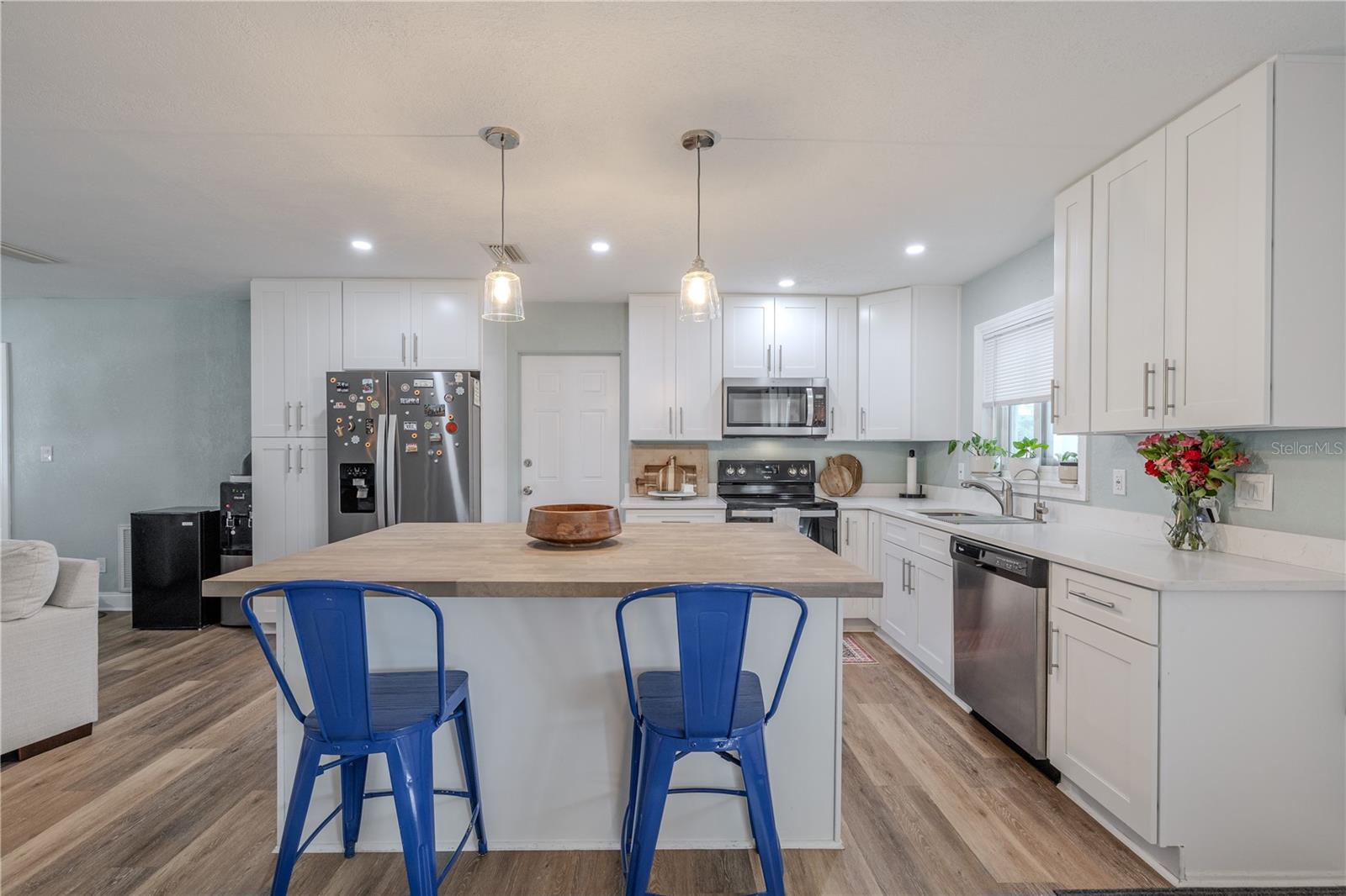 11615 PARK BLVD — photo 8