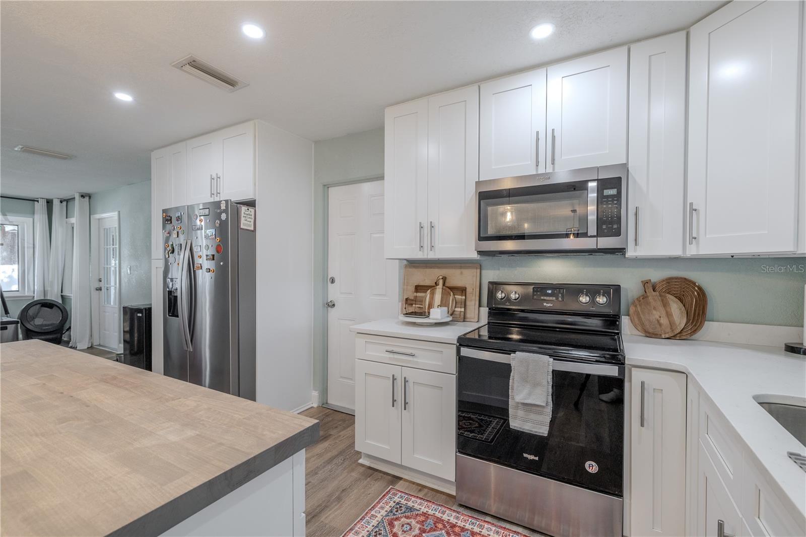 11615 PARK BLVD — photo 10