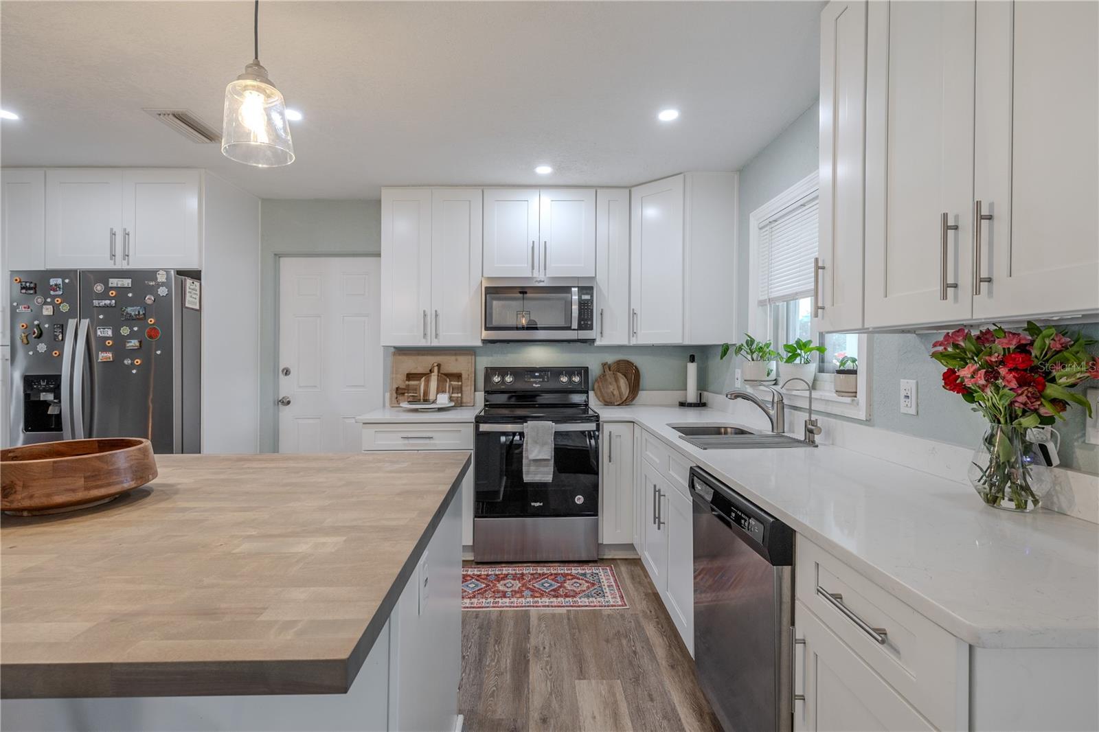 11615 PARK BLVD — photo 9