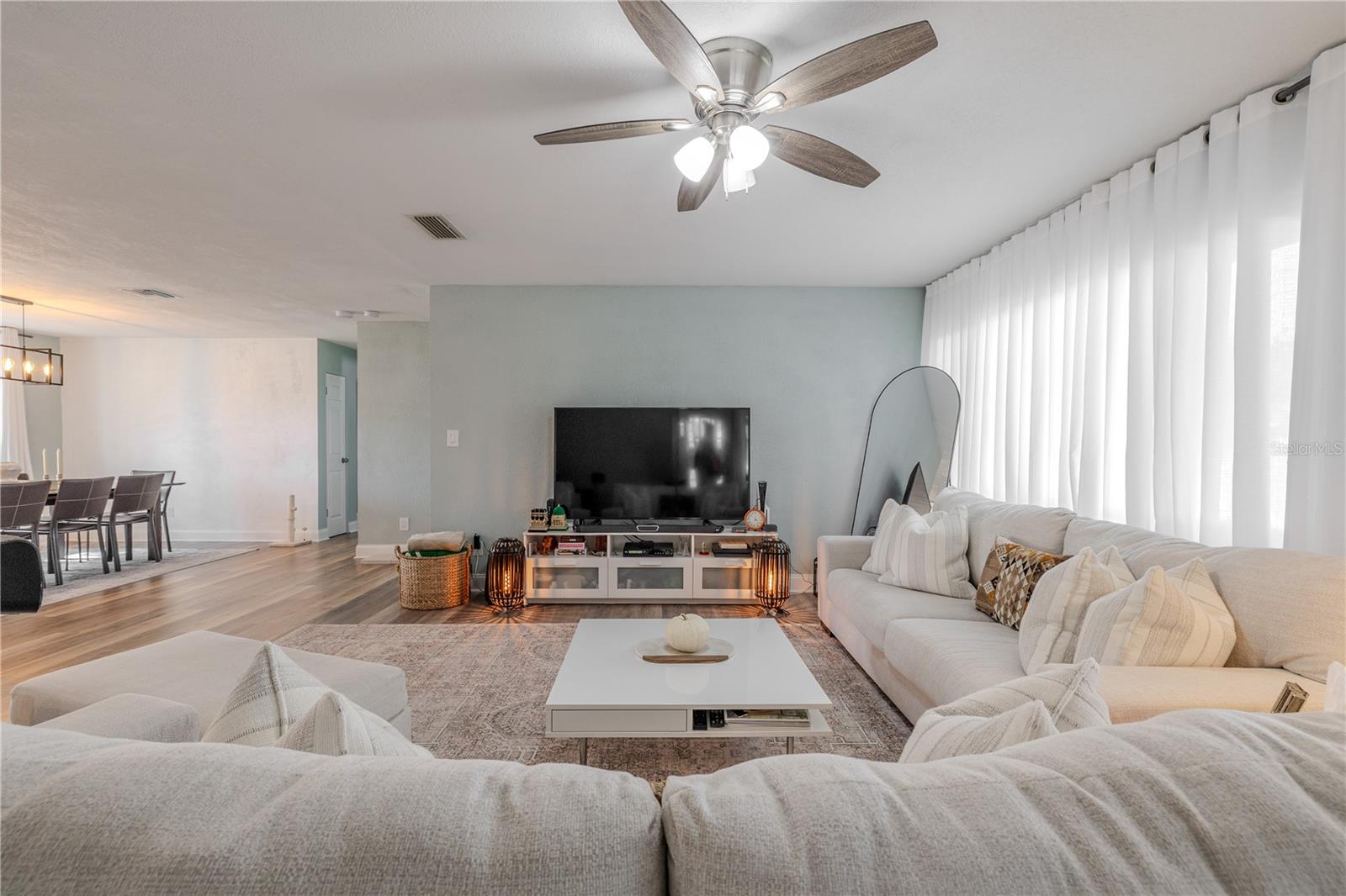 11615 PARK BLVD — photo 18