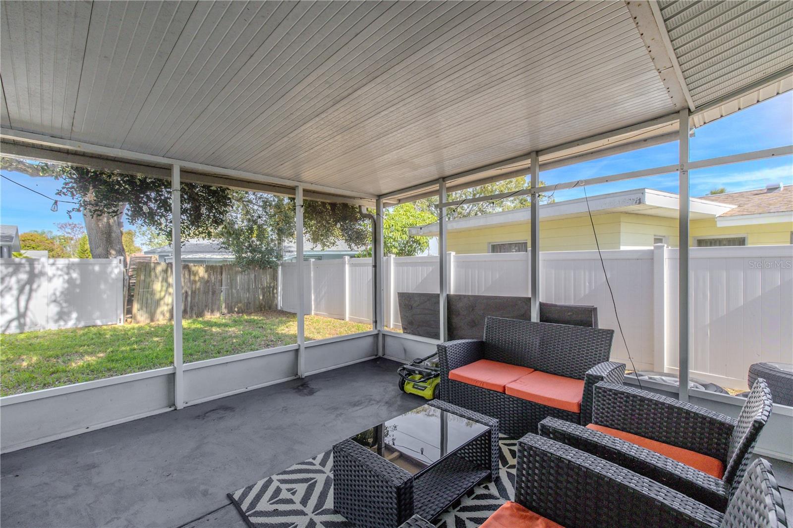 11615 PARK BLVD — photo 30