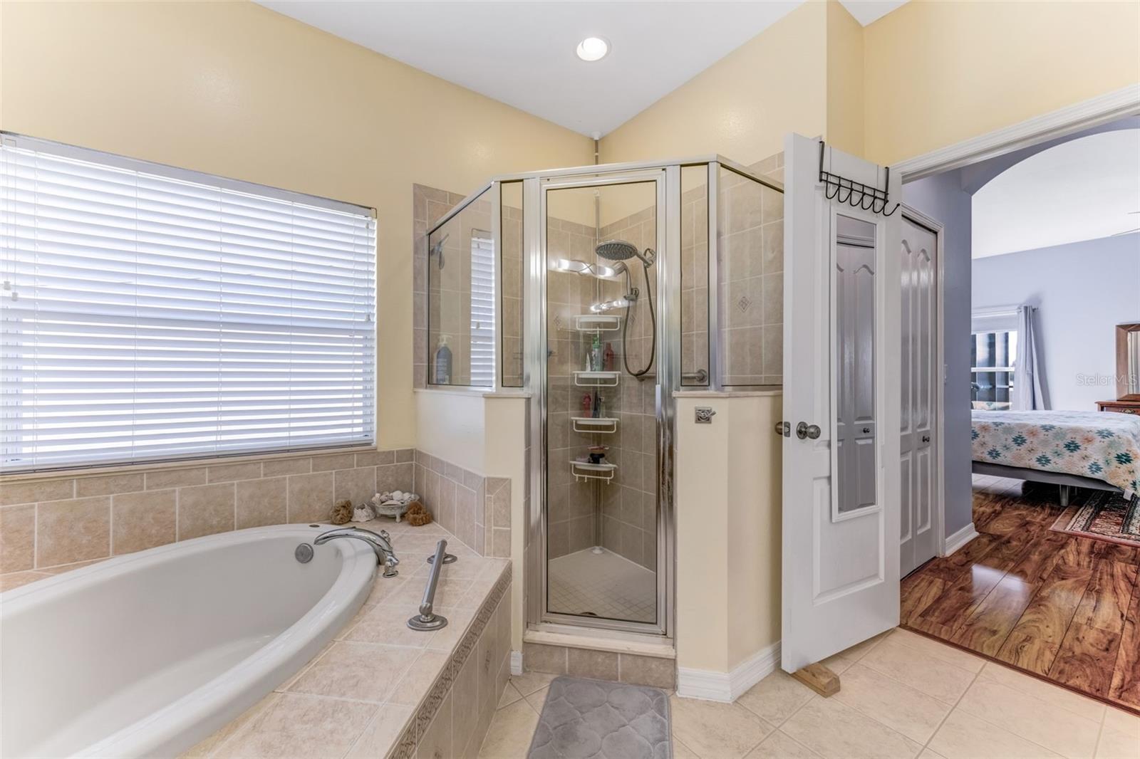 1511 BONITA BLUFF CT — photo 27