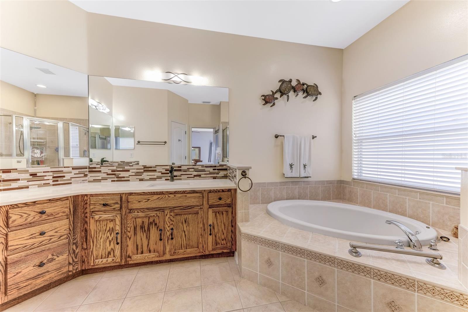 1511 BONITA BLUFF CT — photo 25