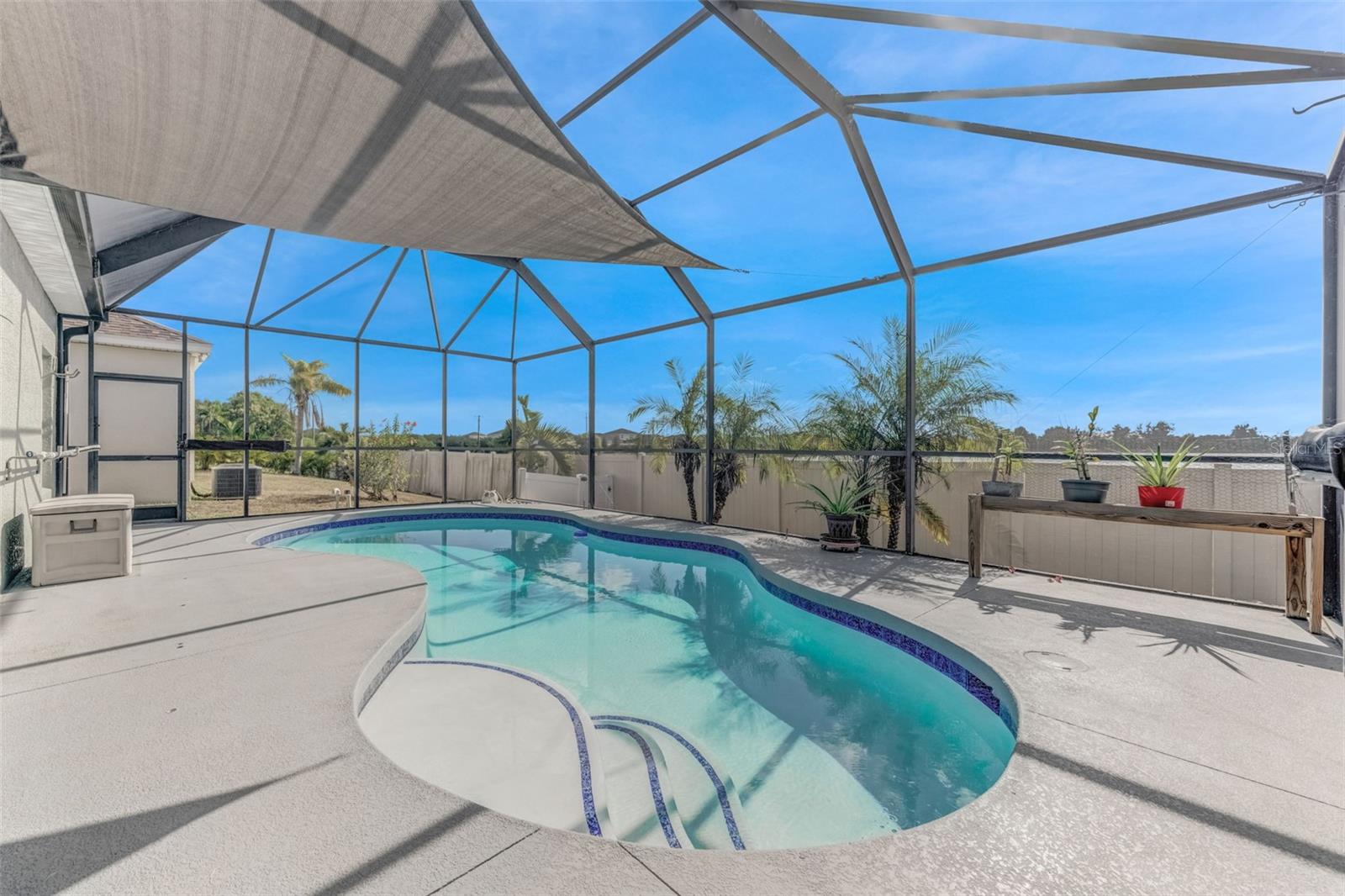 1511 BONITA BLUFF CT — photo 38