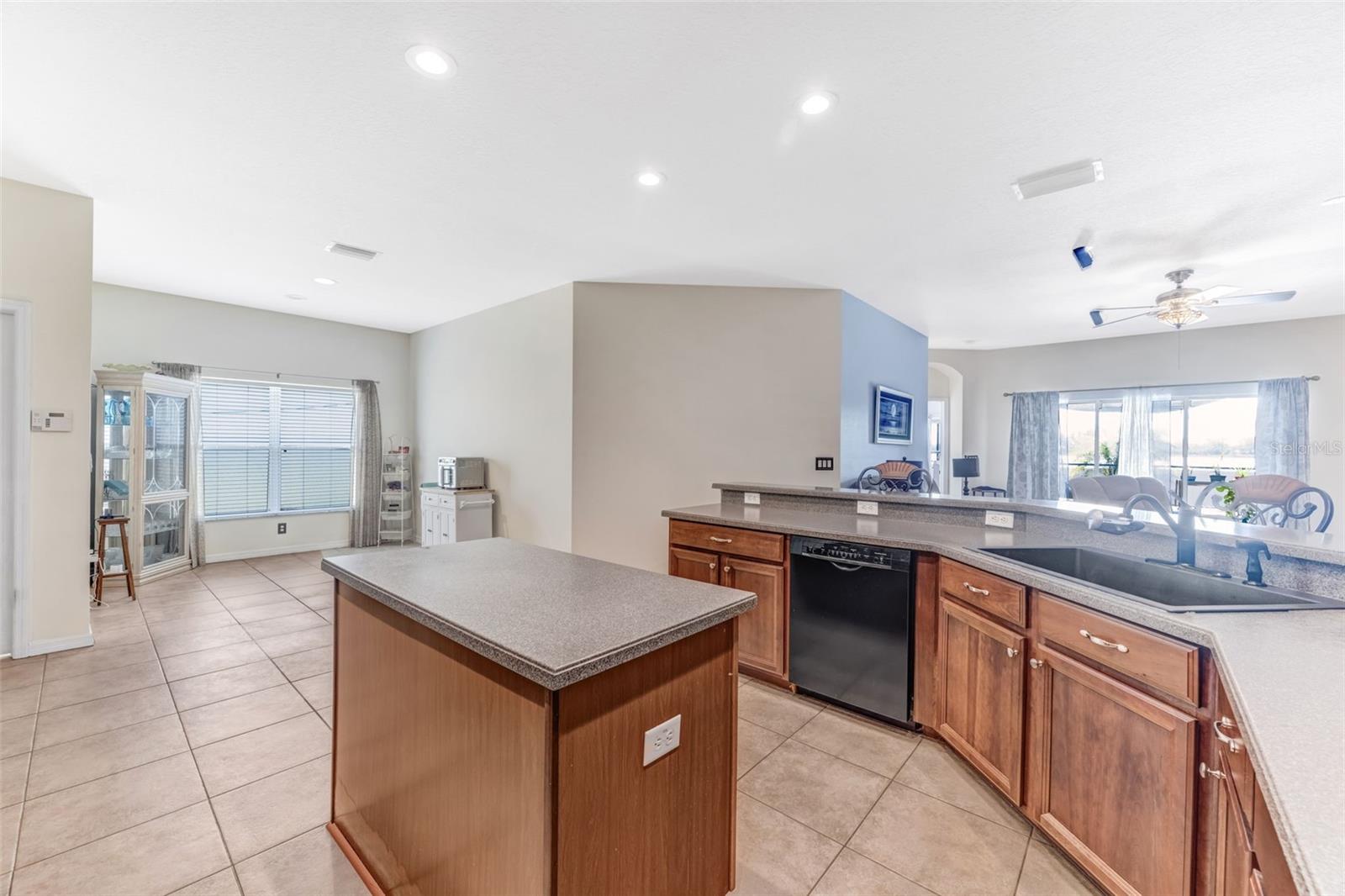 1511 BONITA BLUFF CT — photo 9