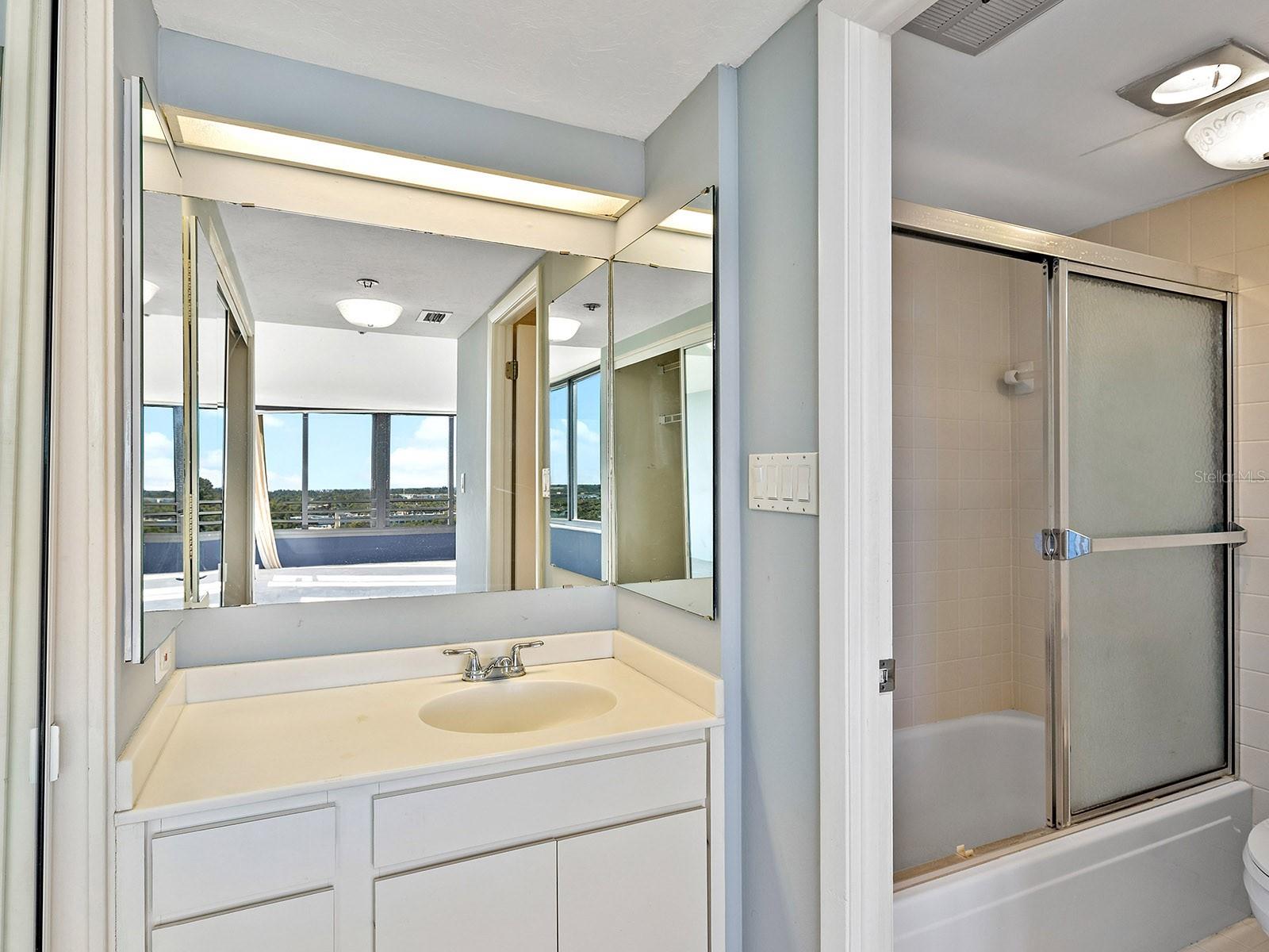 770 S PALM AVE #1201 — photo 15