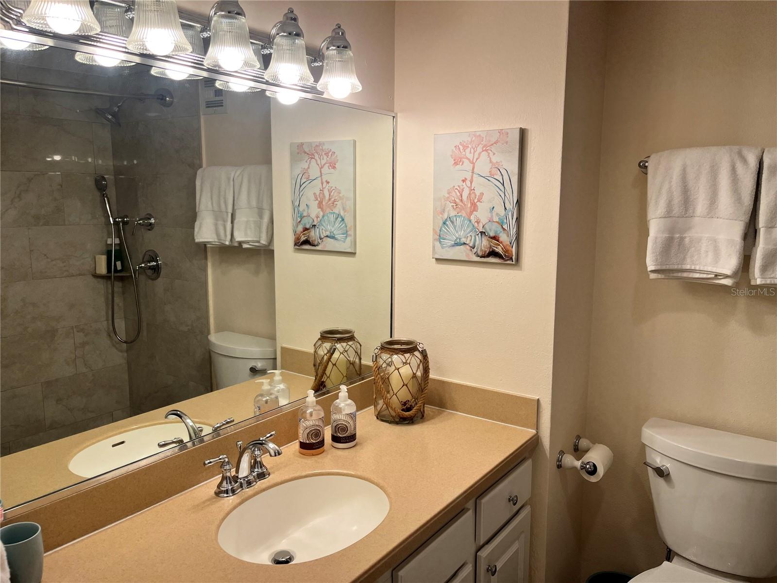 880 MANDALAY AVE #S806 — photo 23