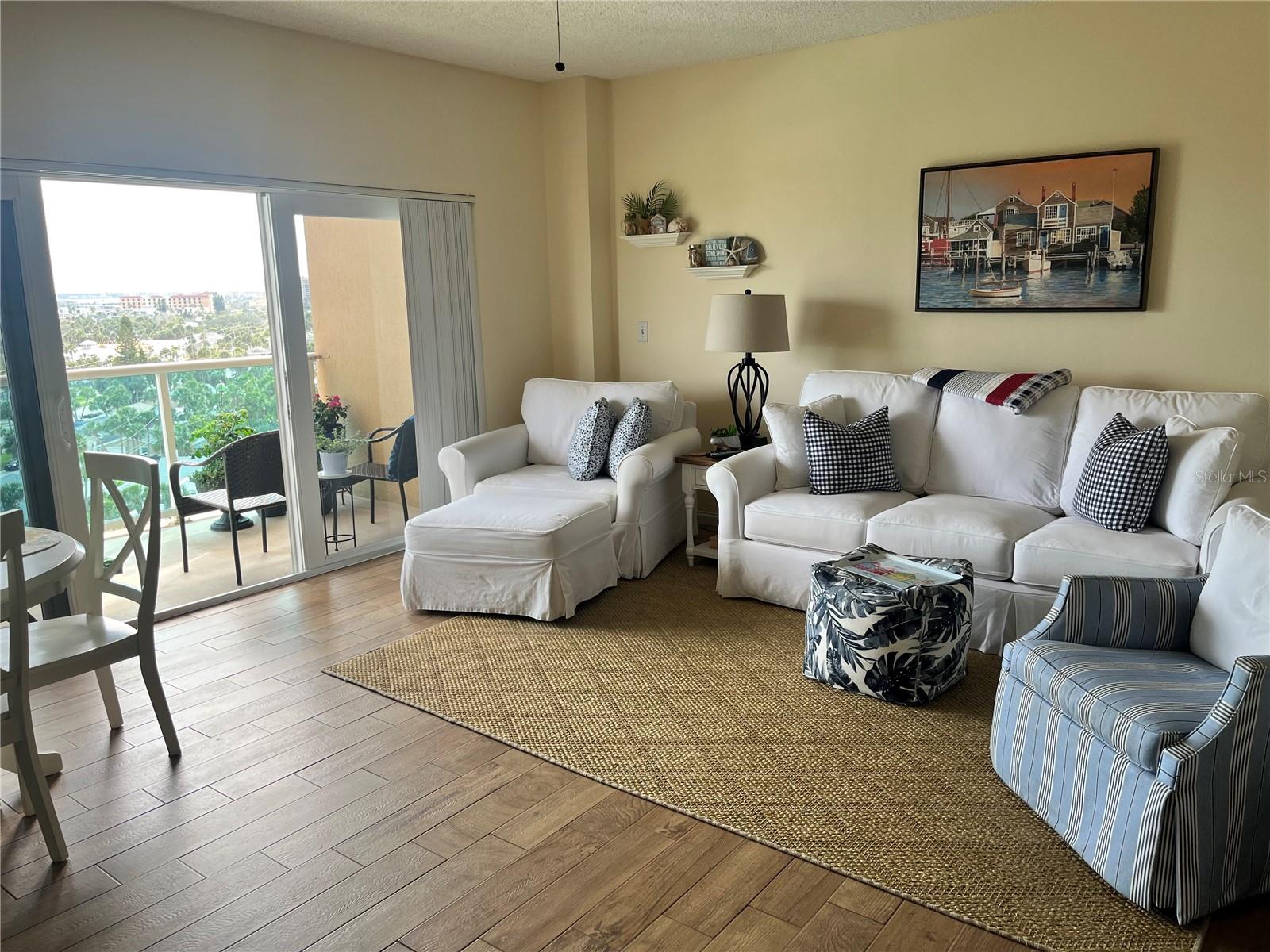 880 MANDALAY AVE #S806 — photo 8