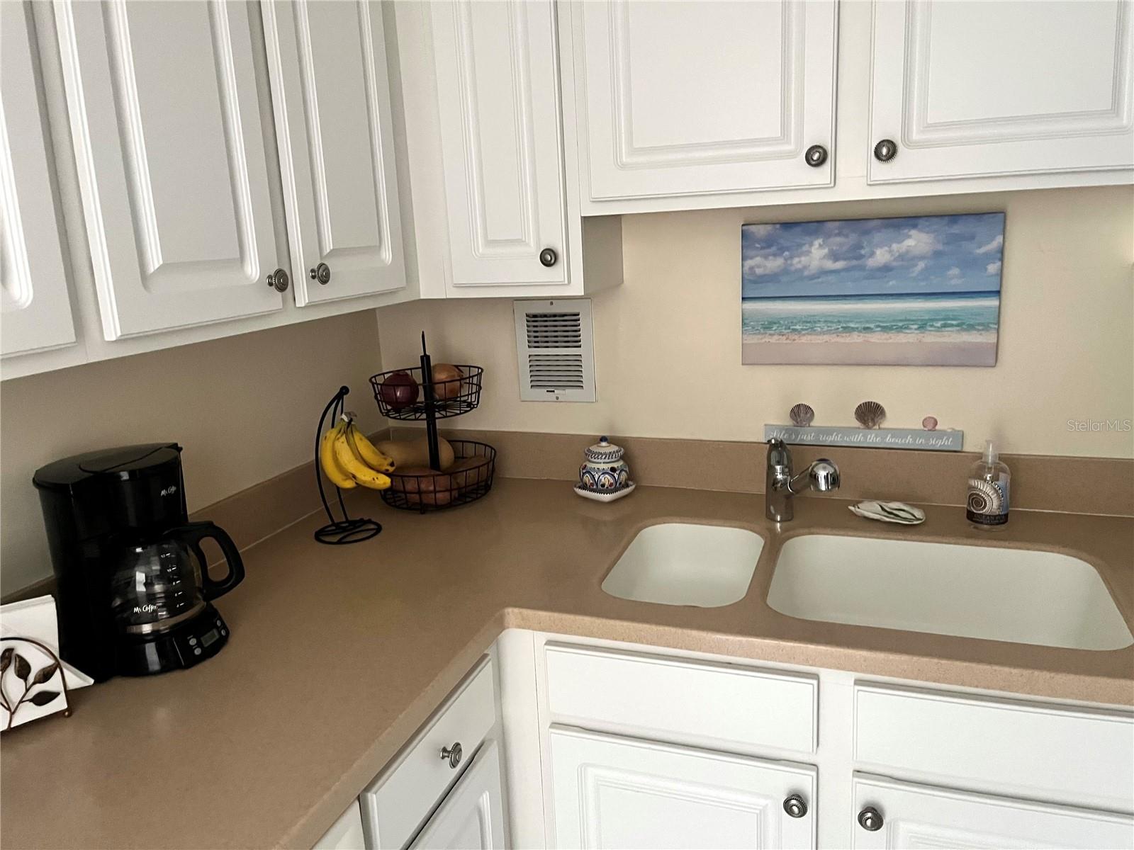 880 MANDALAY AVE #S806 — photo 29