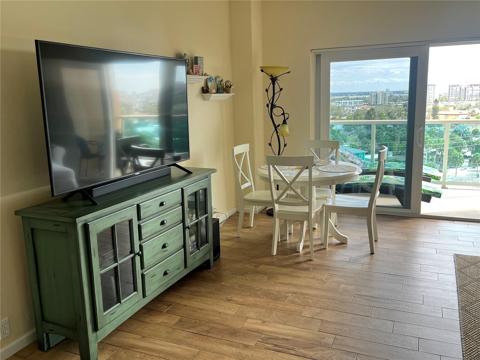 880 MANDALAY AVE #S806 — photo 10