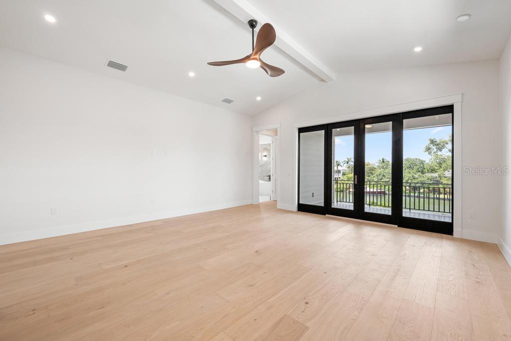 527 VENICE LN — photo 65
