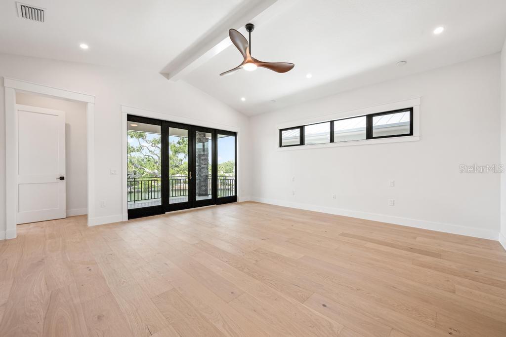 527 VENICE LN — photo 67