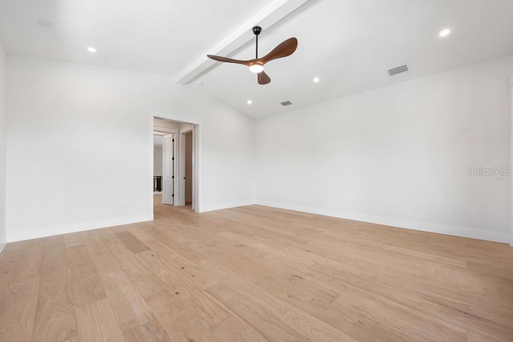 527 VENICE LN — photo 71